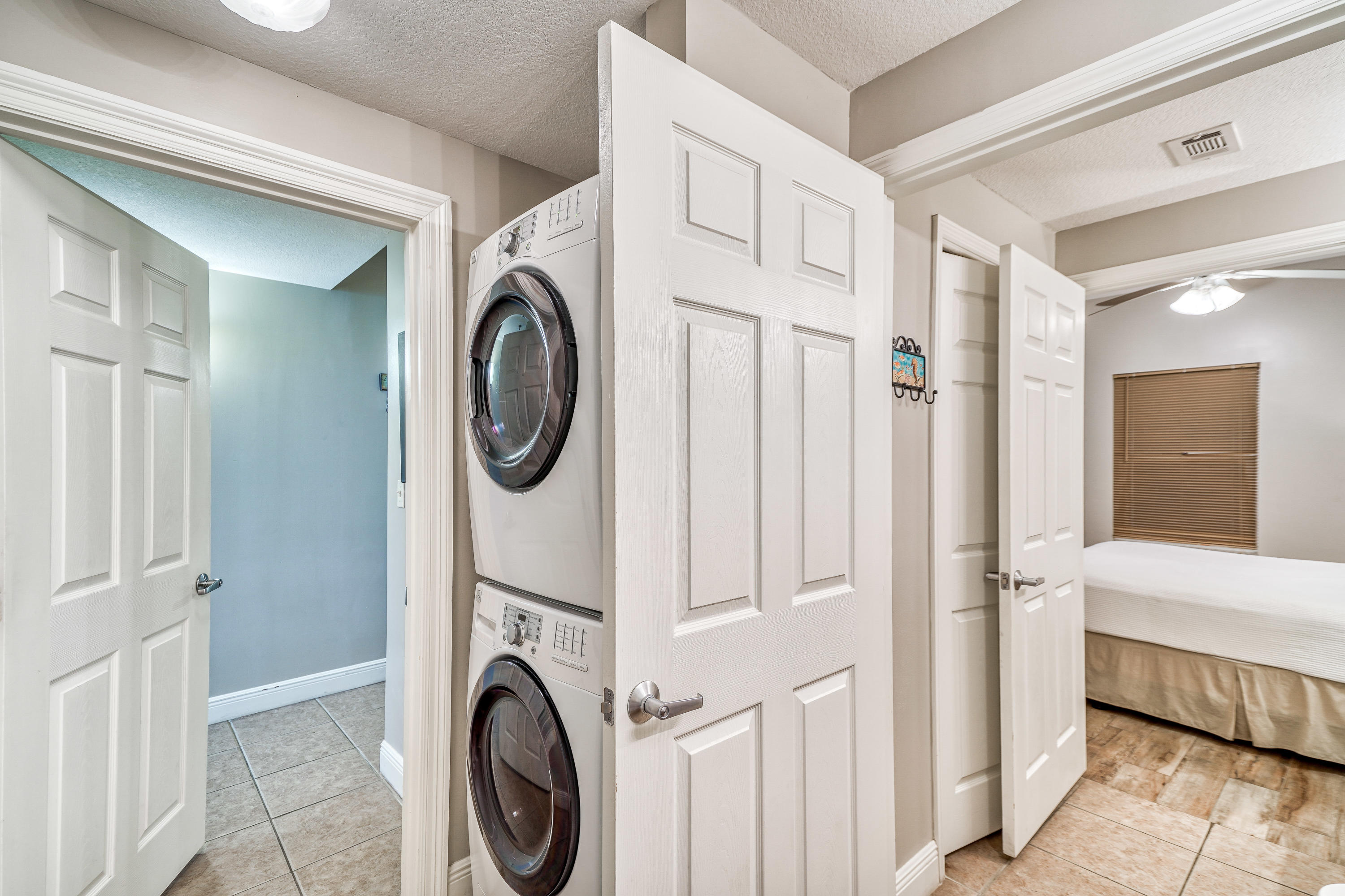 ARIEL DUNES II - Residential