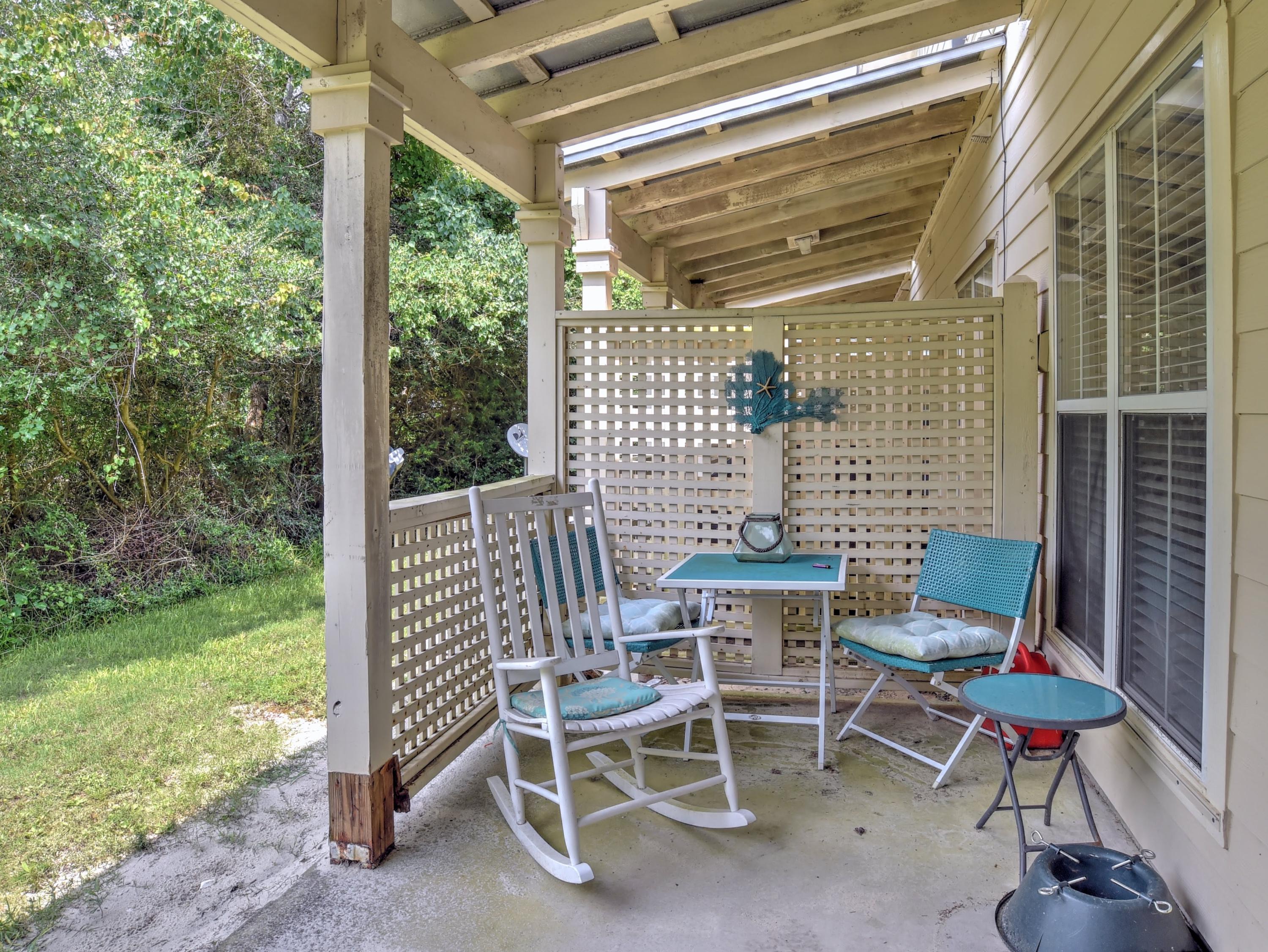OLD BAY T/H - Residential Lease