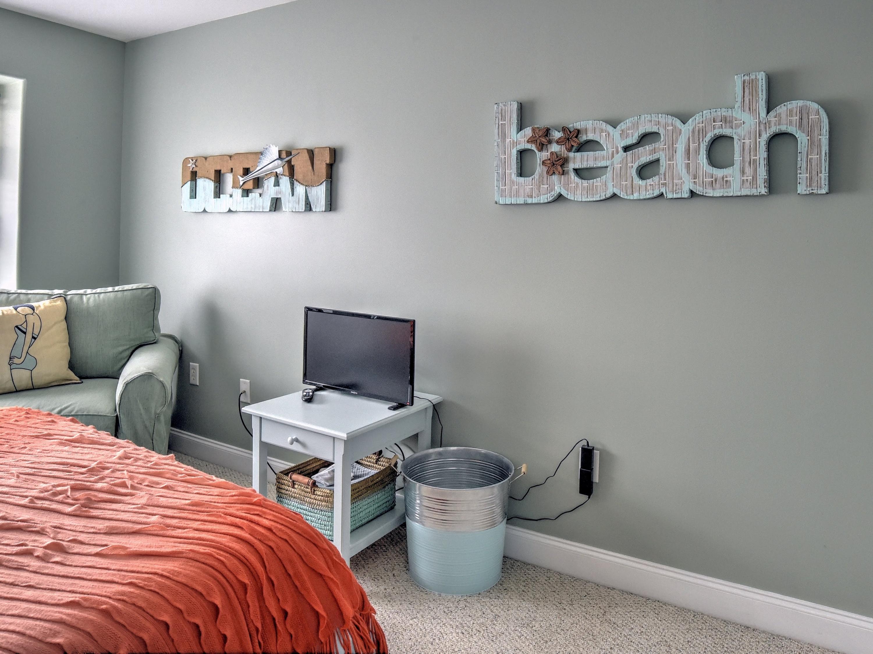 OLD BAY T/H - Residential Lease