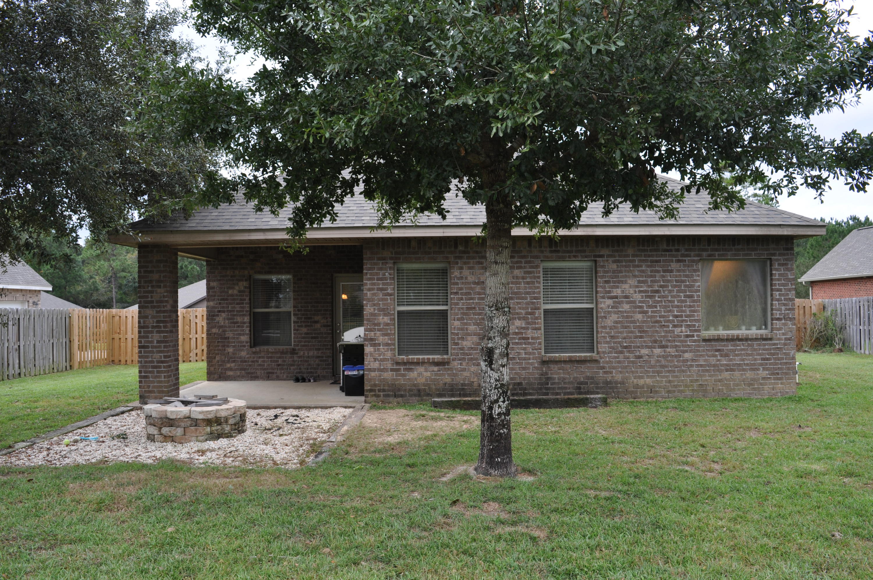 HAMMOCK BAY - Residential Lease