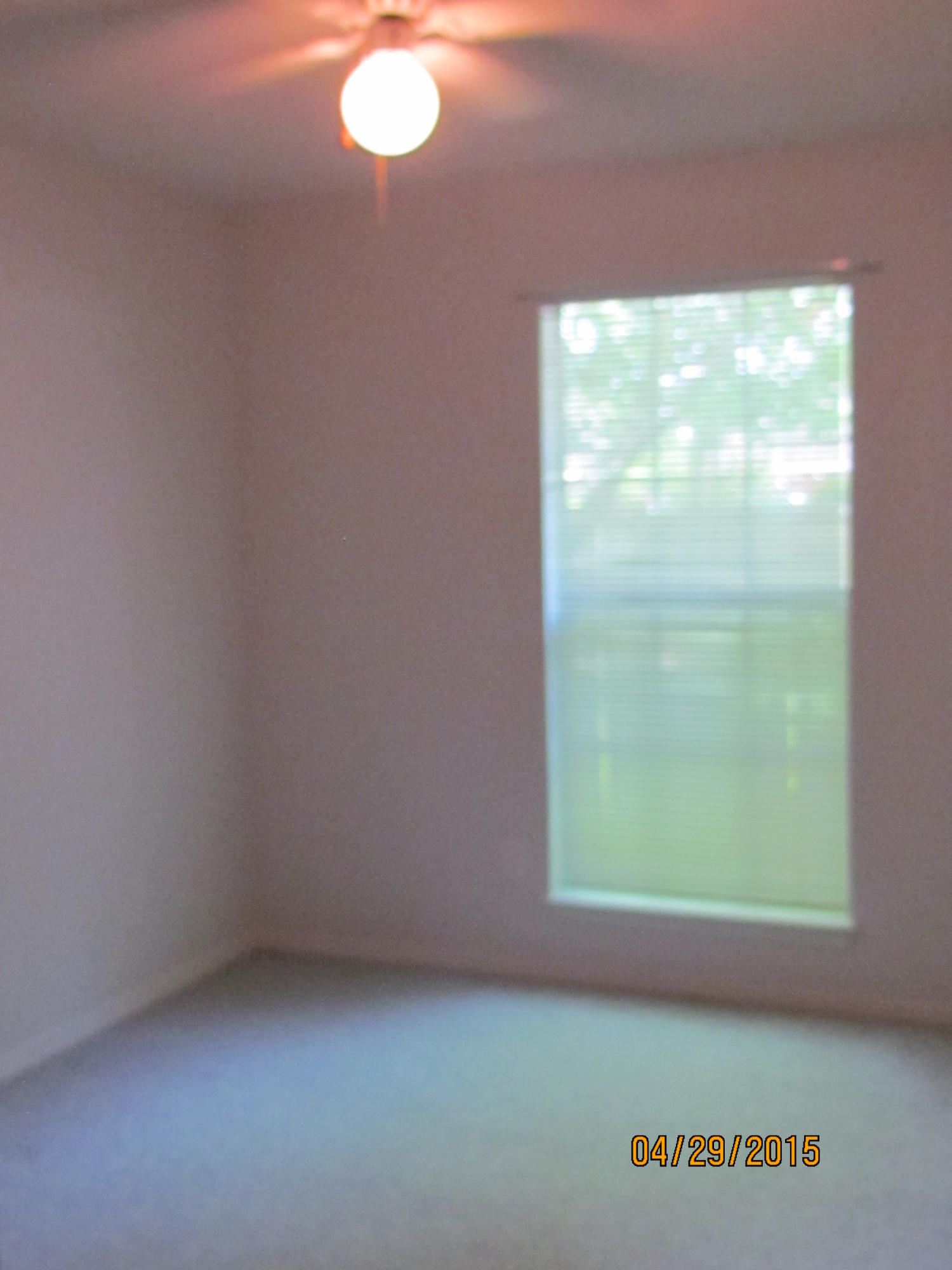 PARKWOOD SQUARE PH 1 - Residential Lease