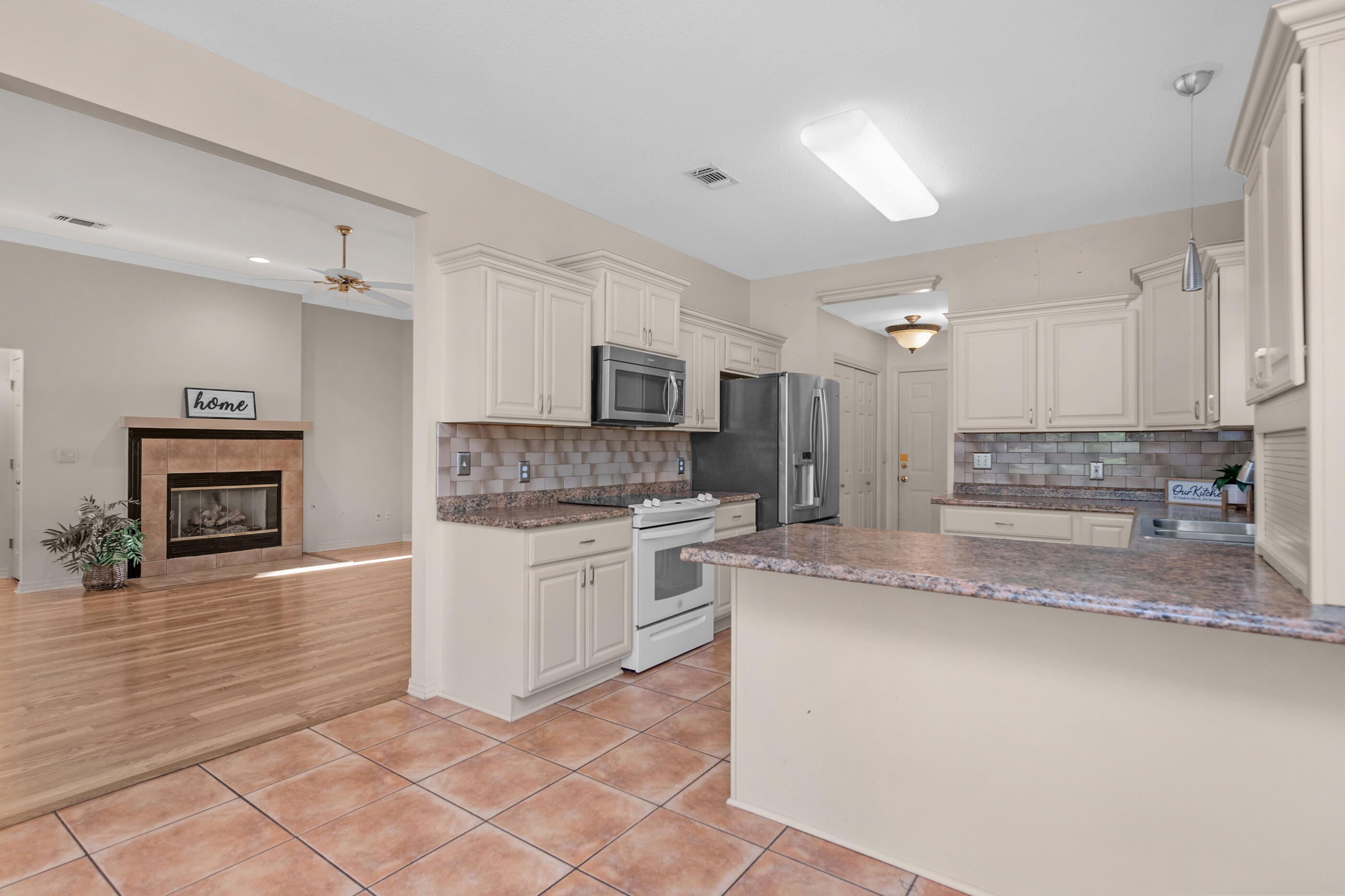 SHALIMAR POINTE PH 1 - Residential