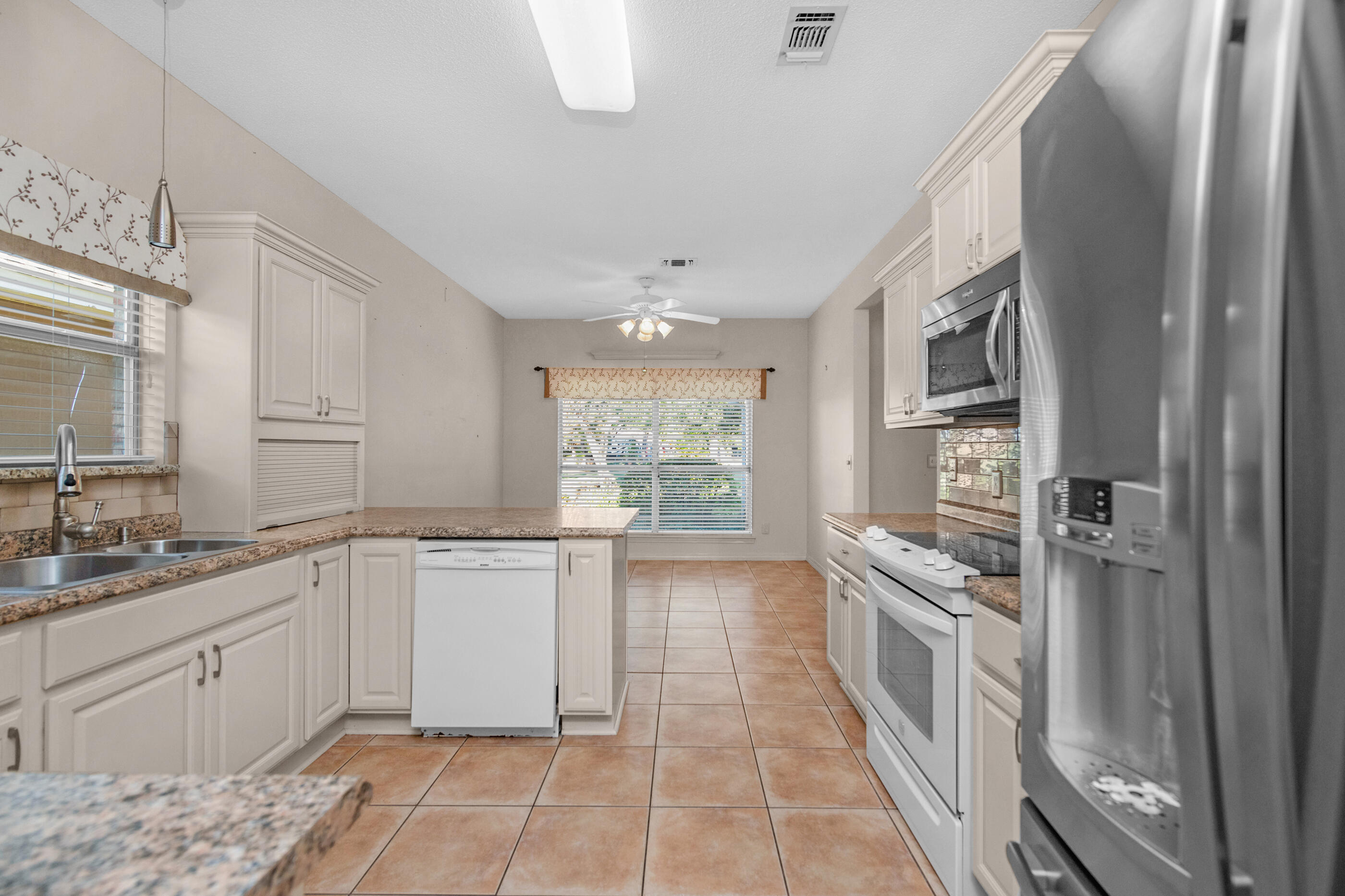 SHALIMAR POINTE PH 1 - Residential