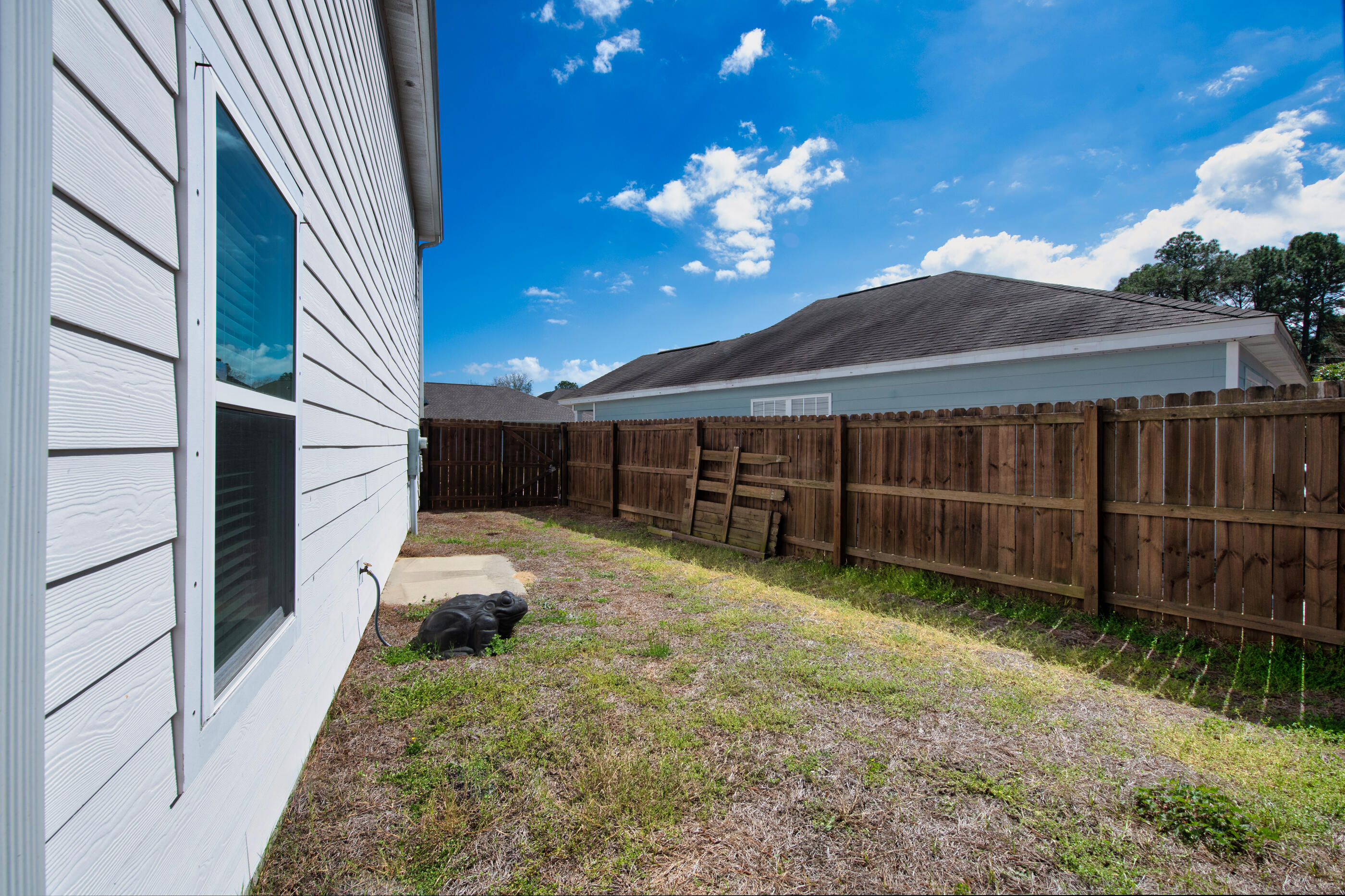 WATER OAKS T/H - Residential