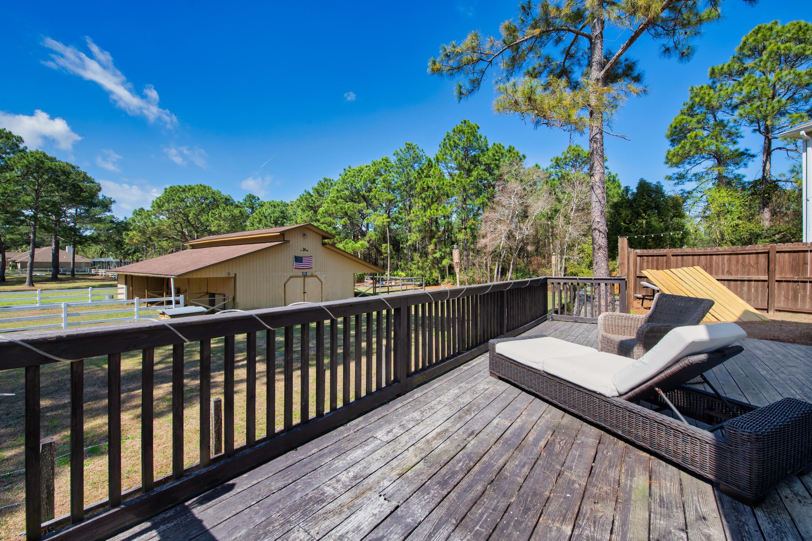 WATER OAKS T/H - Residential