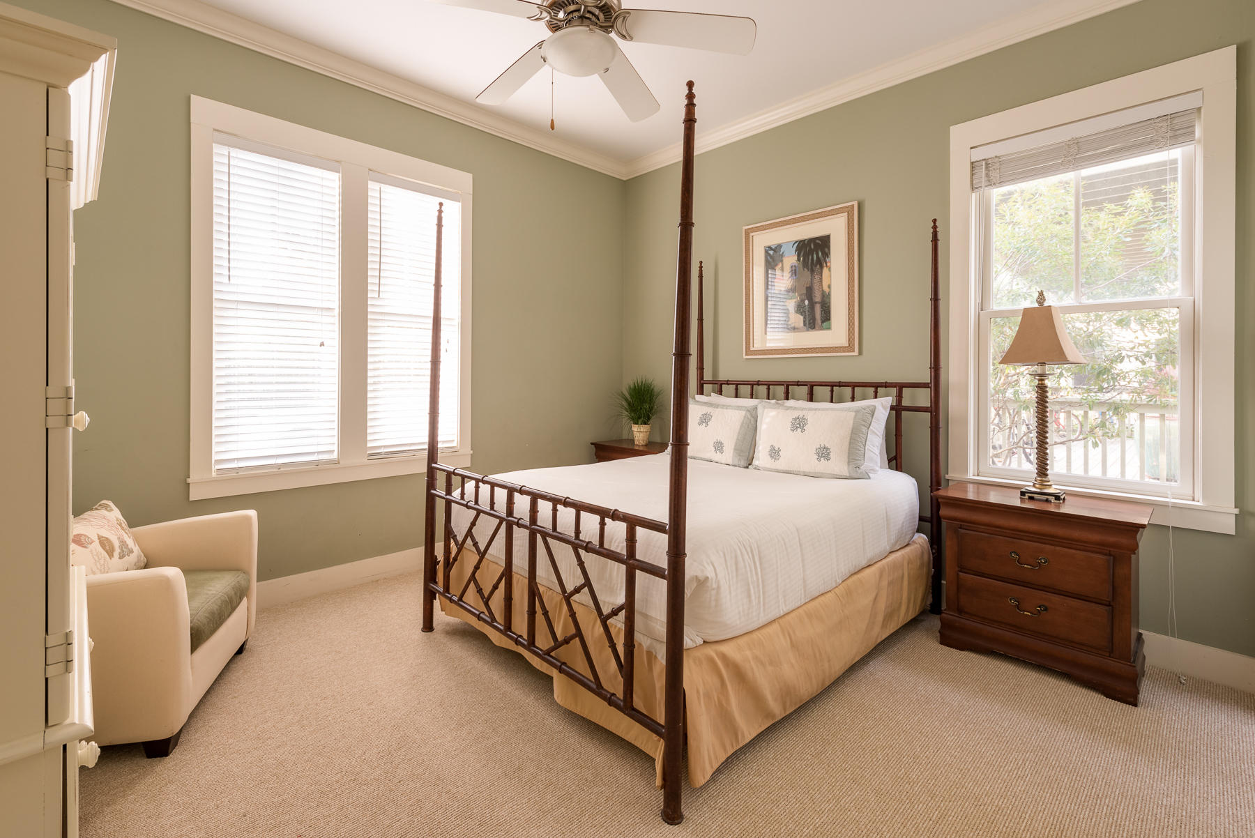 WATER'S EDGE - Residential