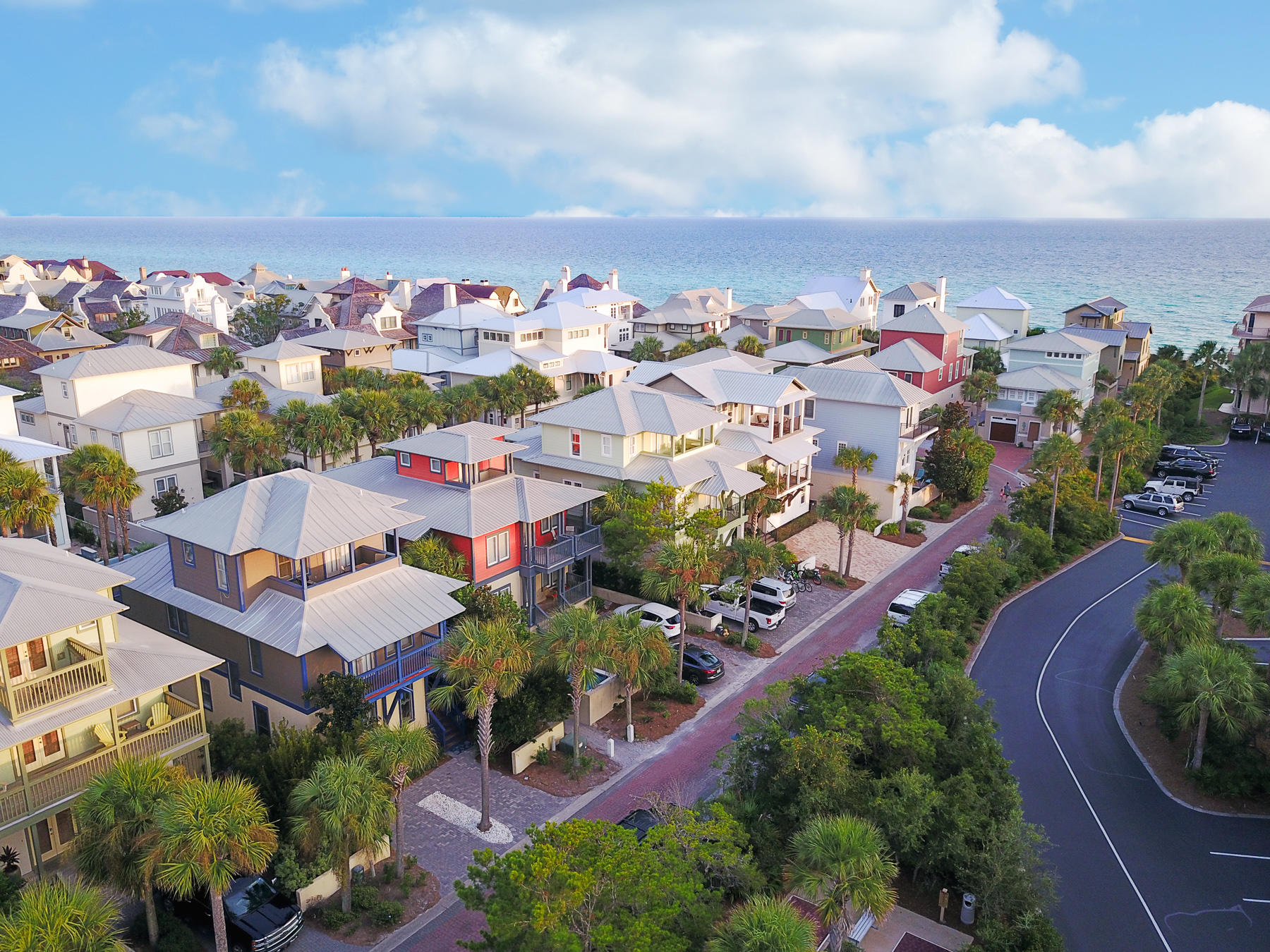 WATER'S EDGE - Residential