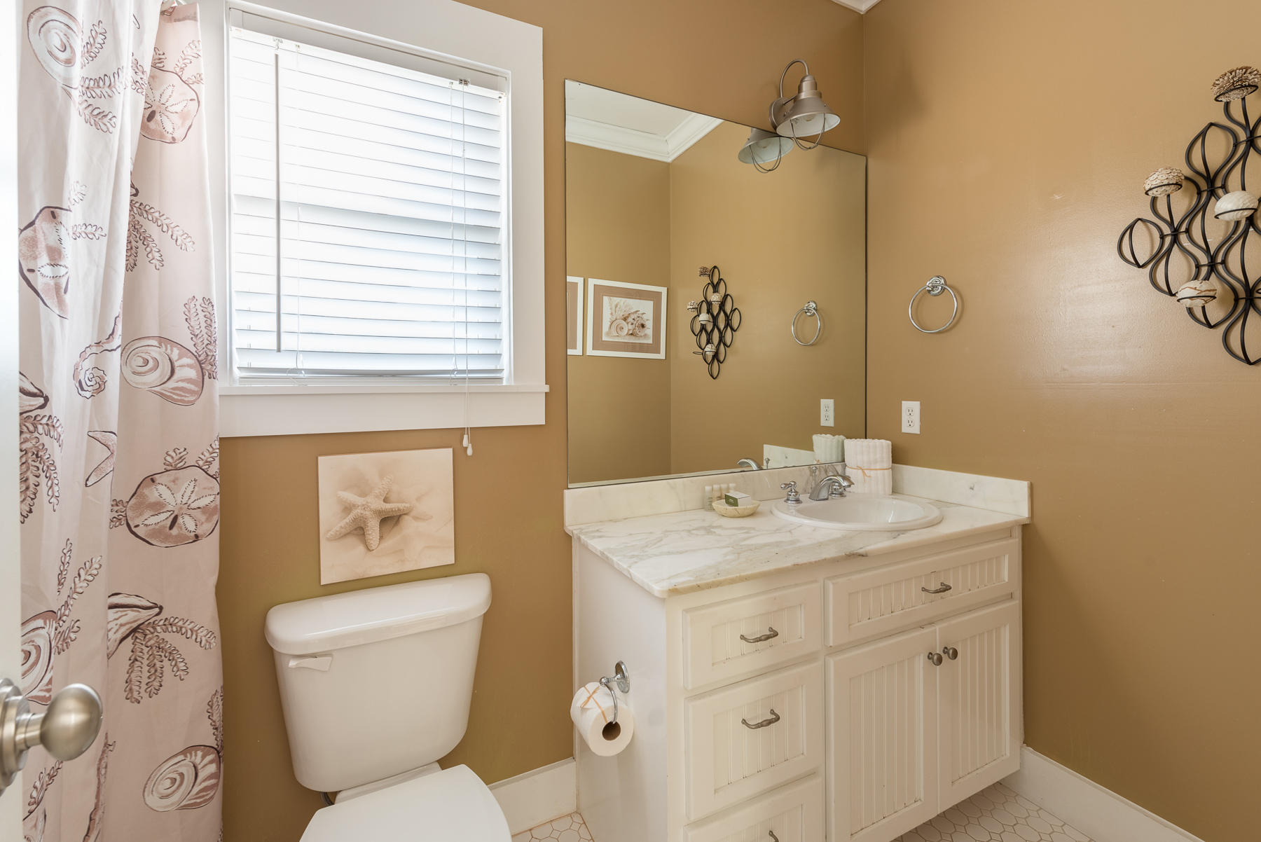 WATER'S EDGE - Residential