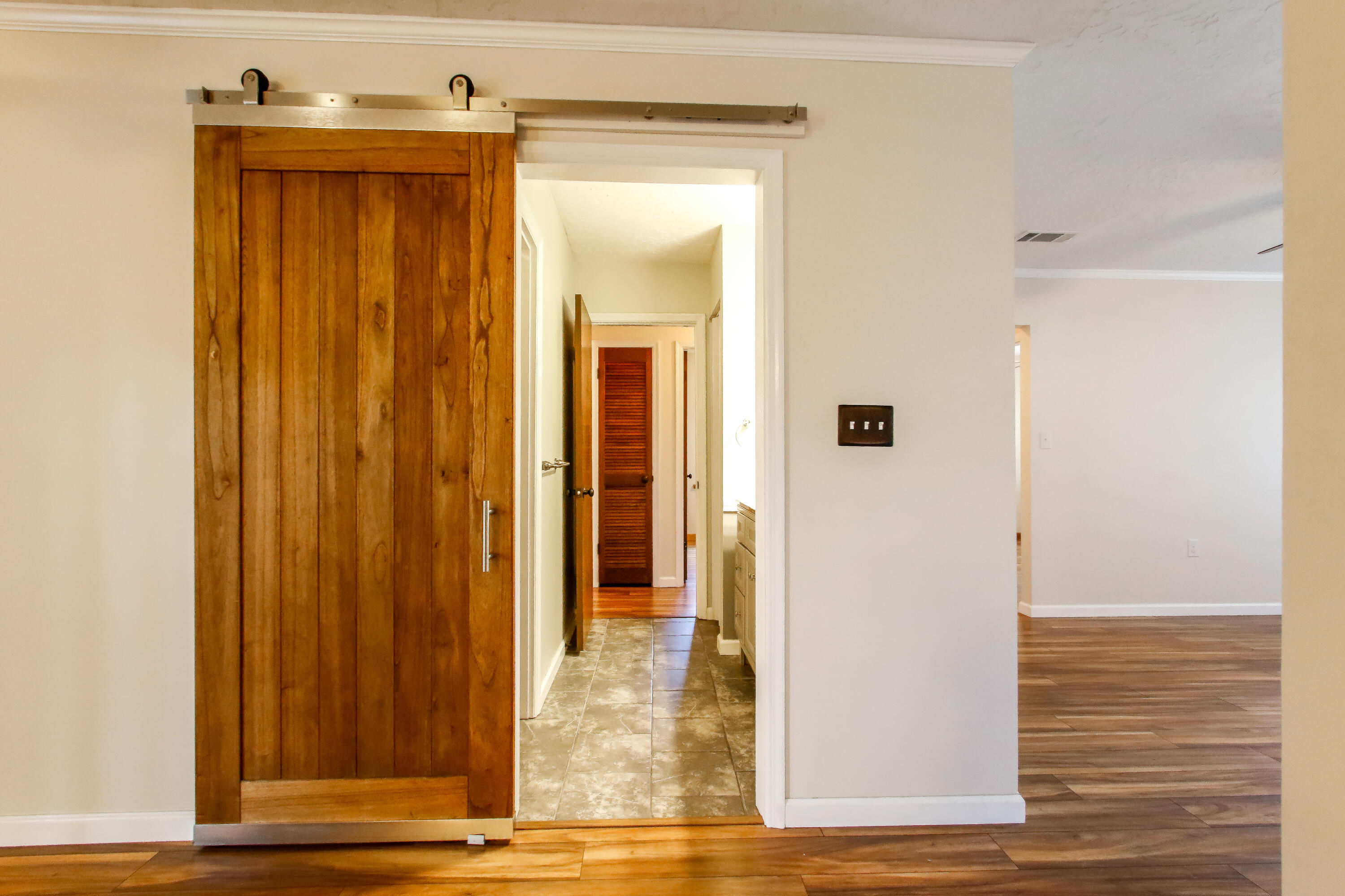 PORT DIXIE - Residential Lease