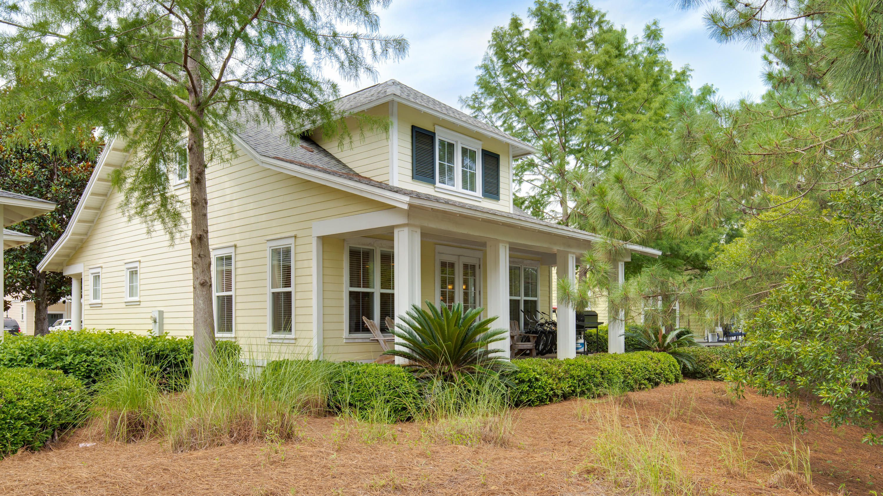 LAUREL GROVE - Residential