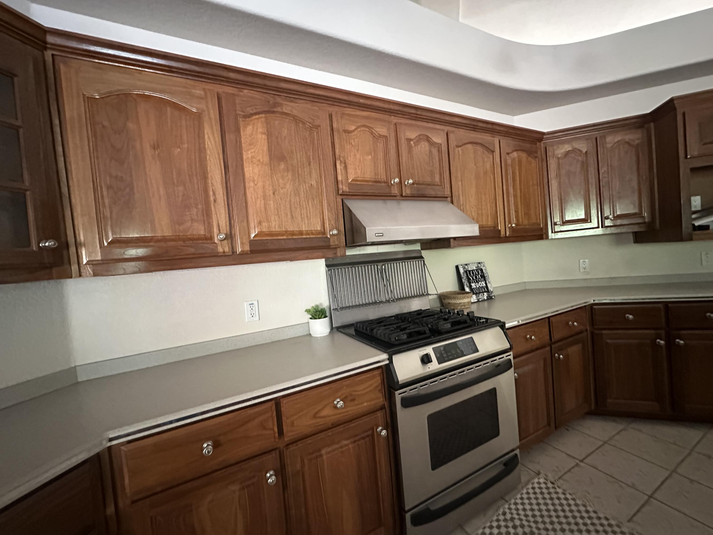 CROWN POINTE ESTATES - Residential