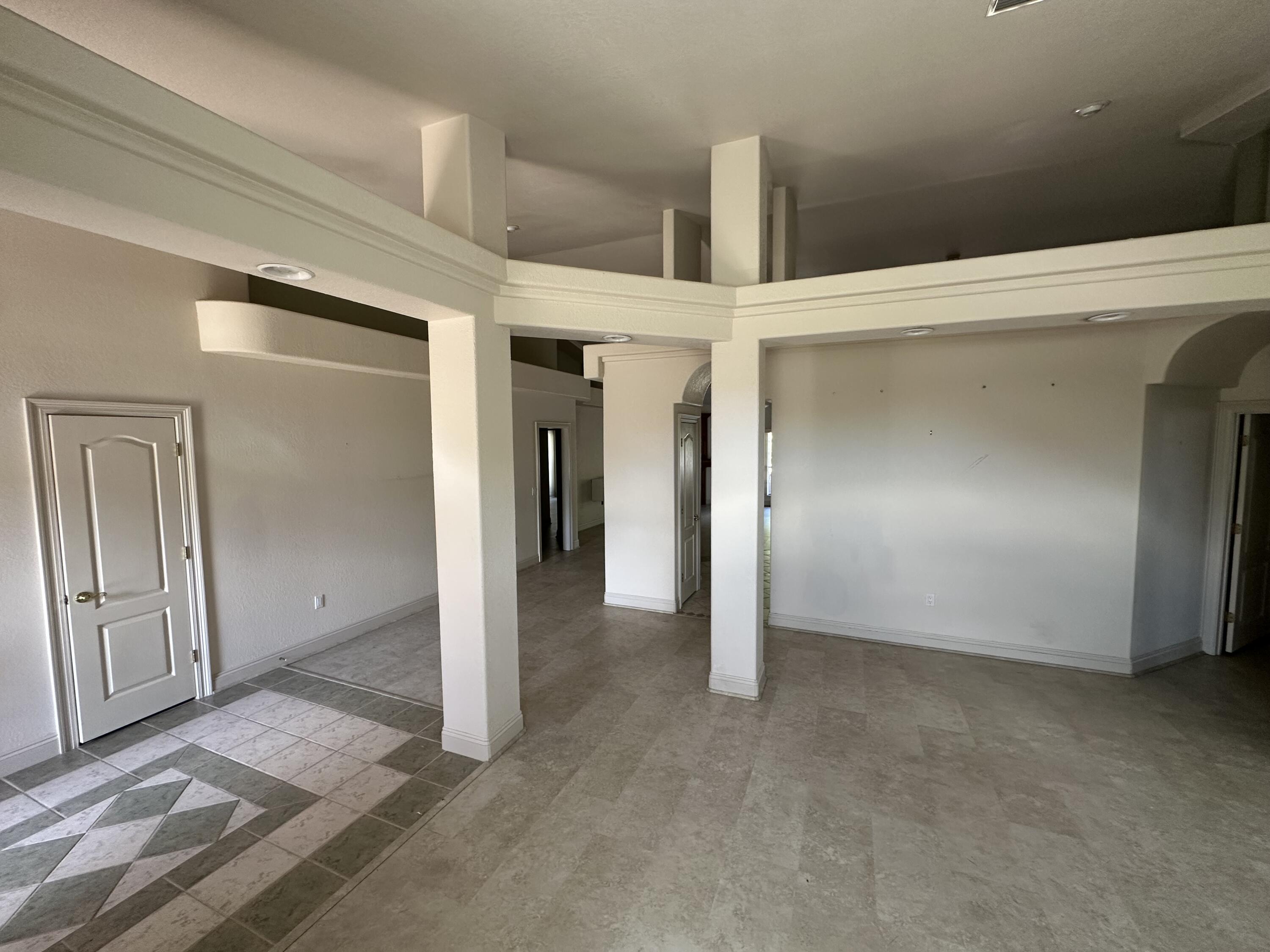 CROWN POINTE ESTATES - Residential