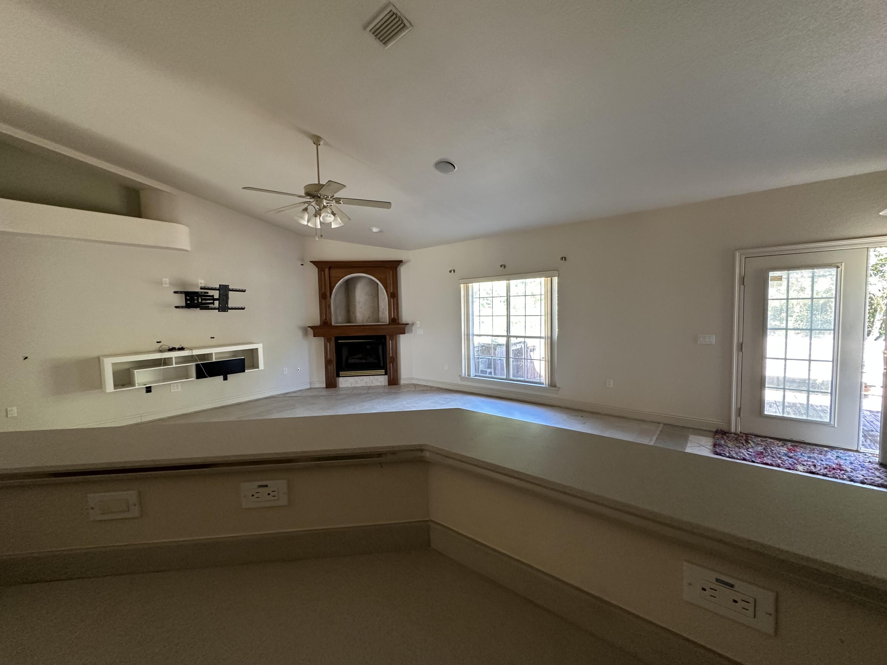 CROWN POINTE ESTATES - Residential