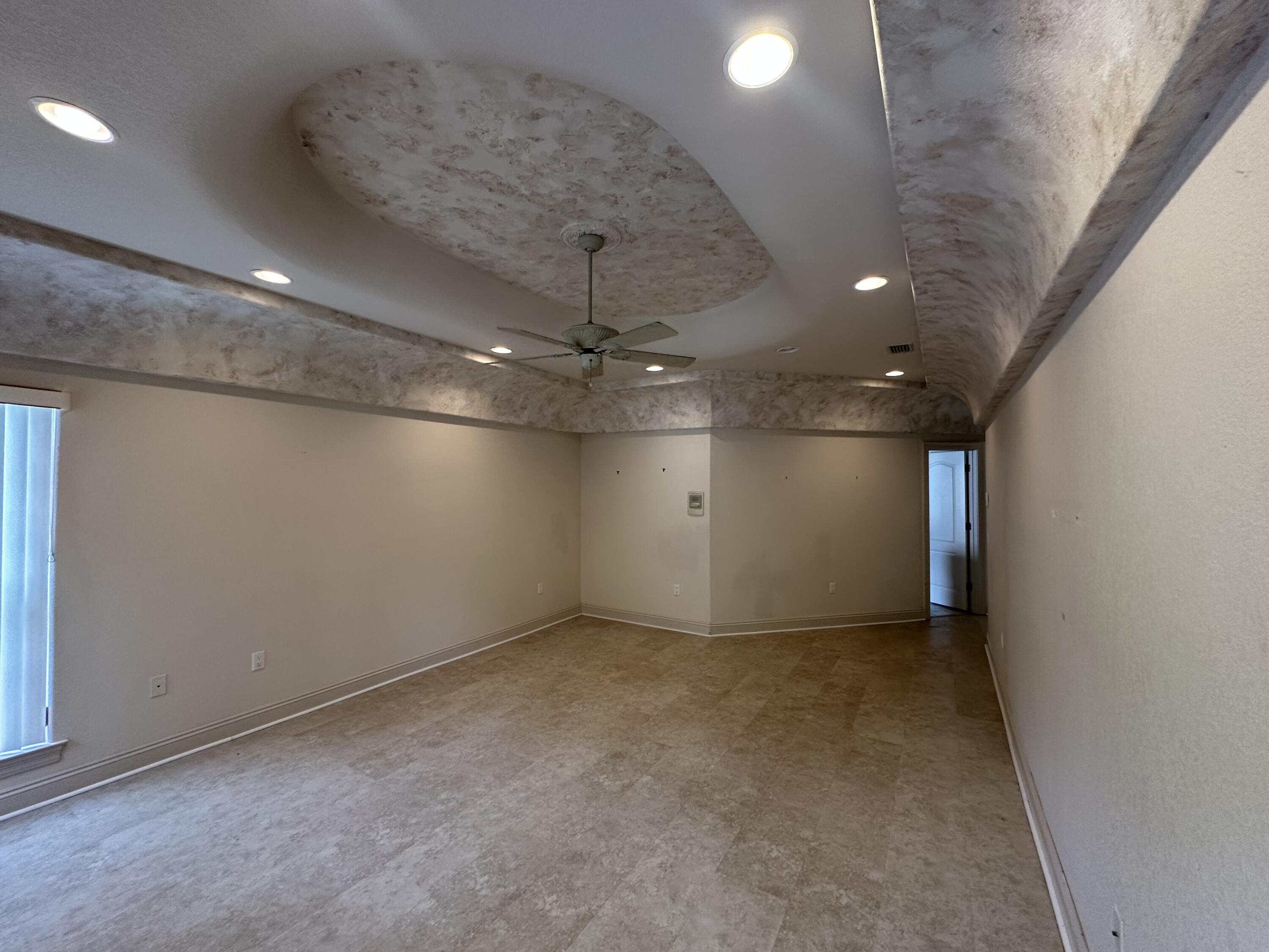 CROWN POINTE ESTATES - Residential