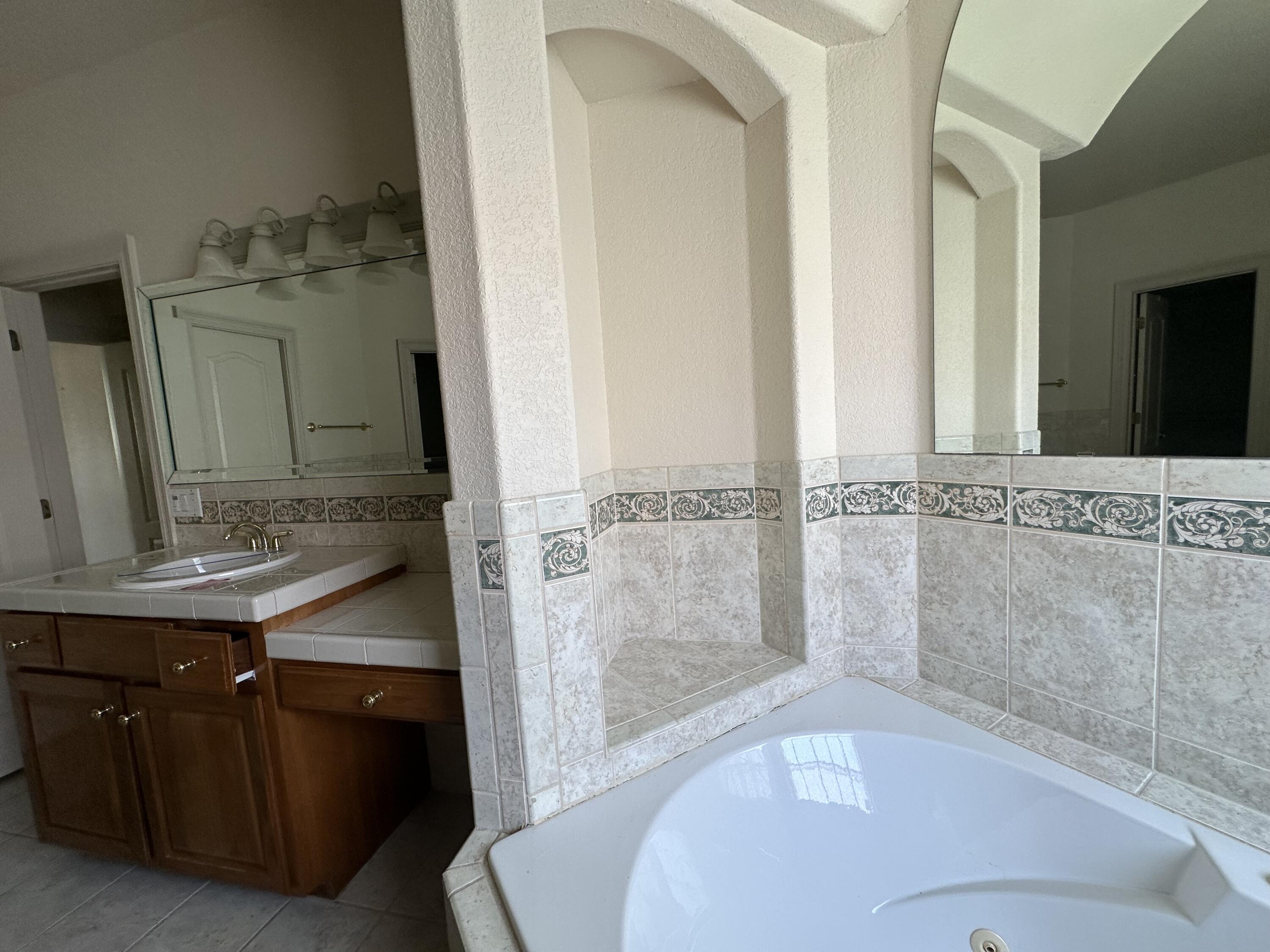 CROWN POINTE ESTATES - Residential