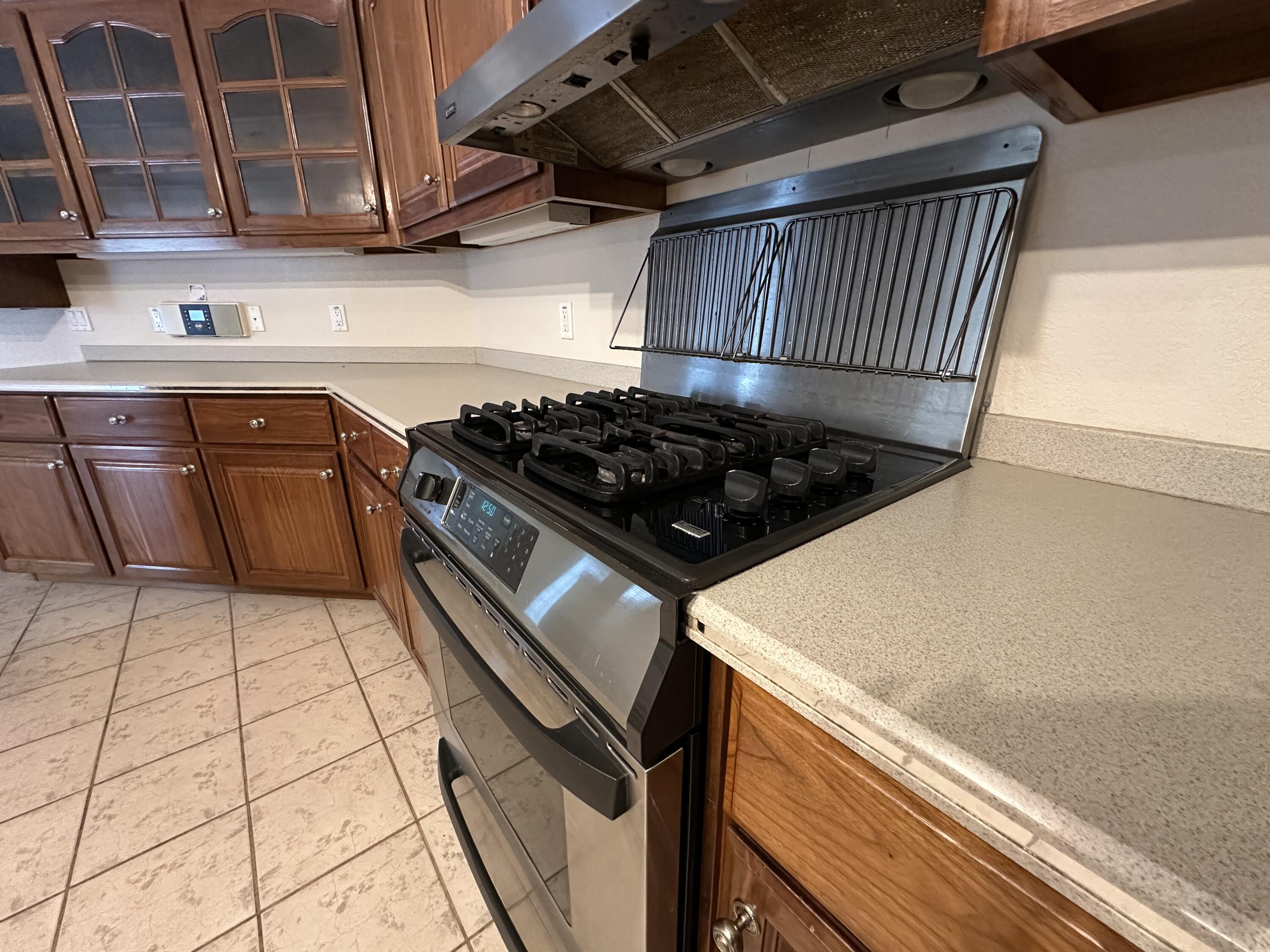 CROWN POINTE ESTATES - Residential