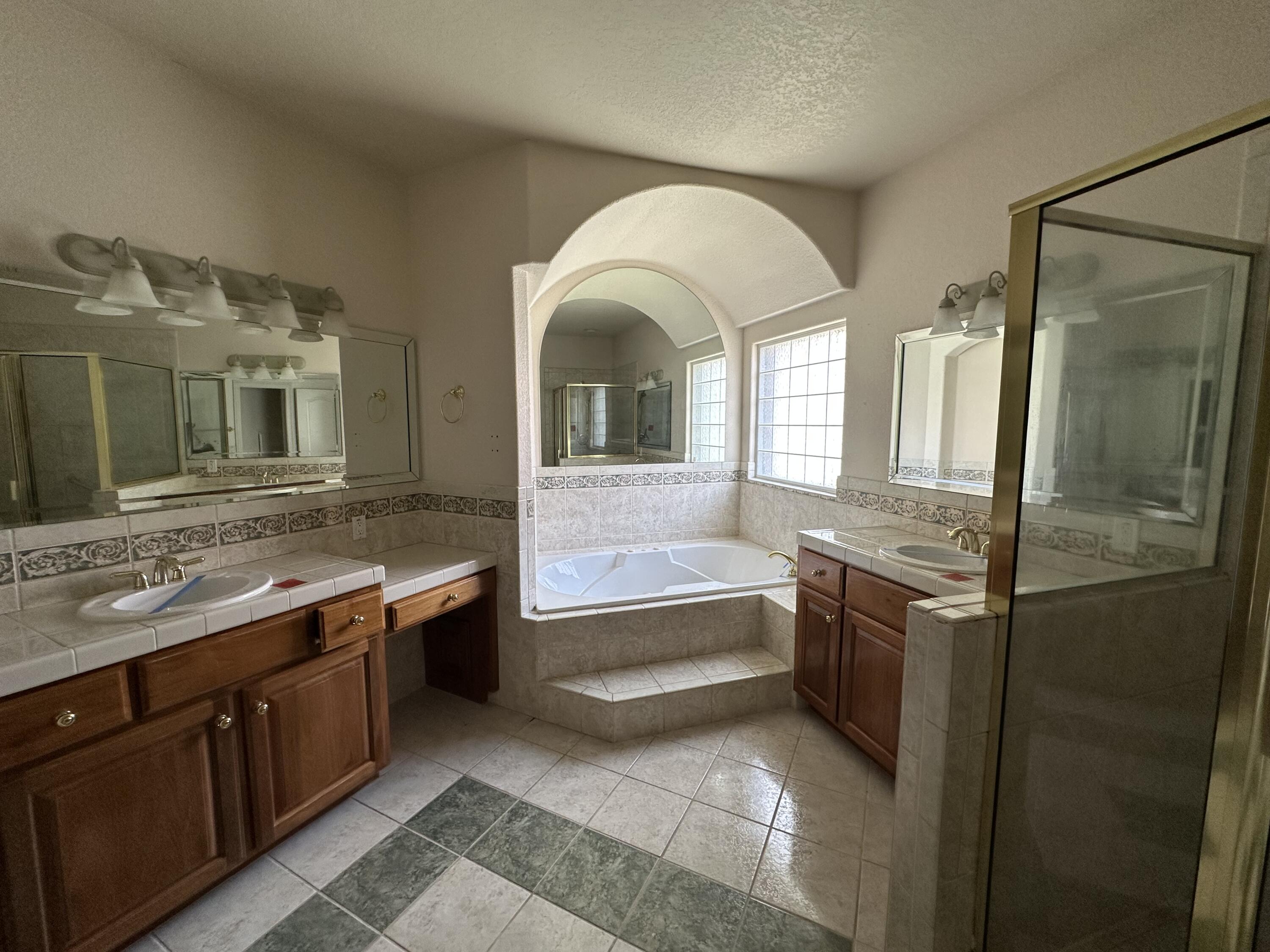 CROWN POINTE ESTATES - Residential