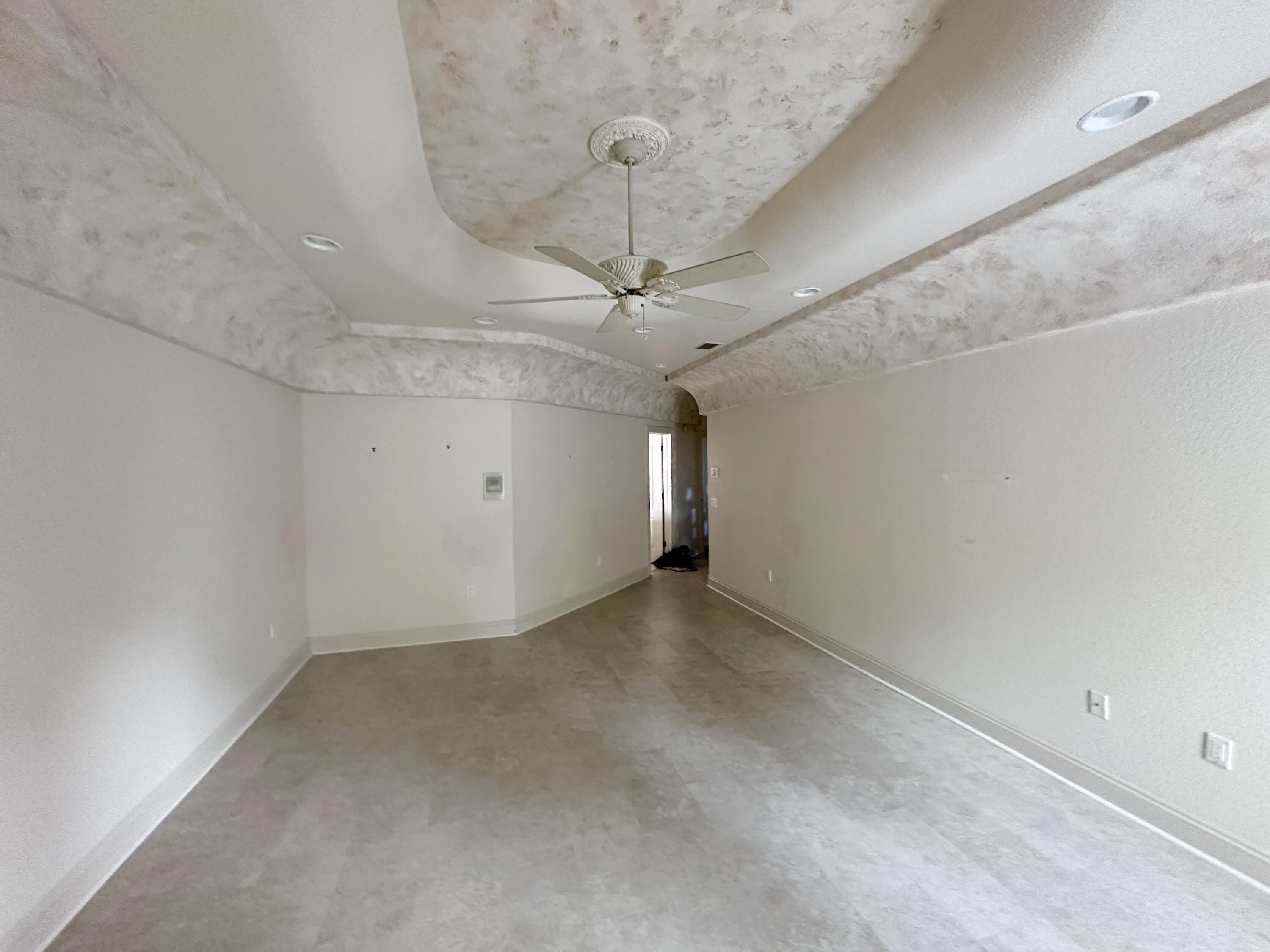 CROWN POINTE ESTATES - Residential