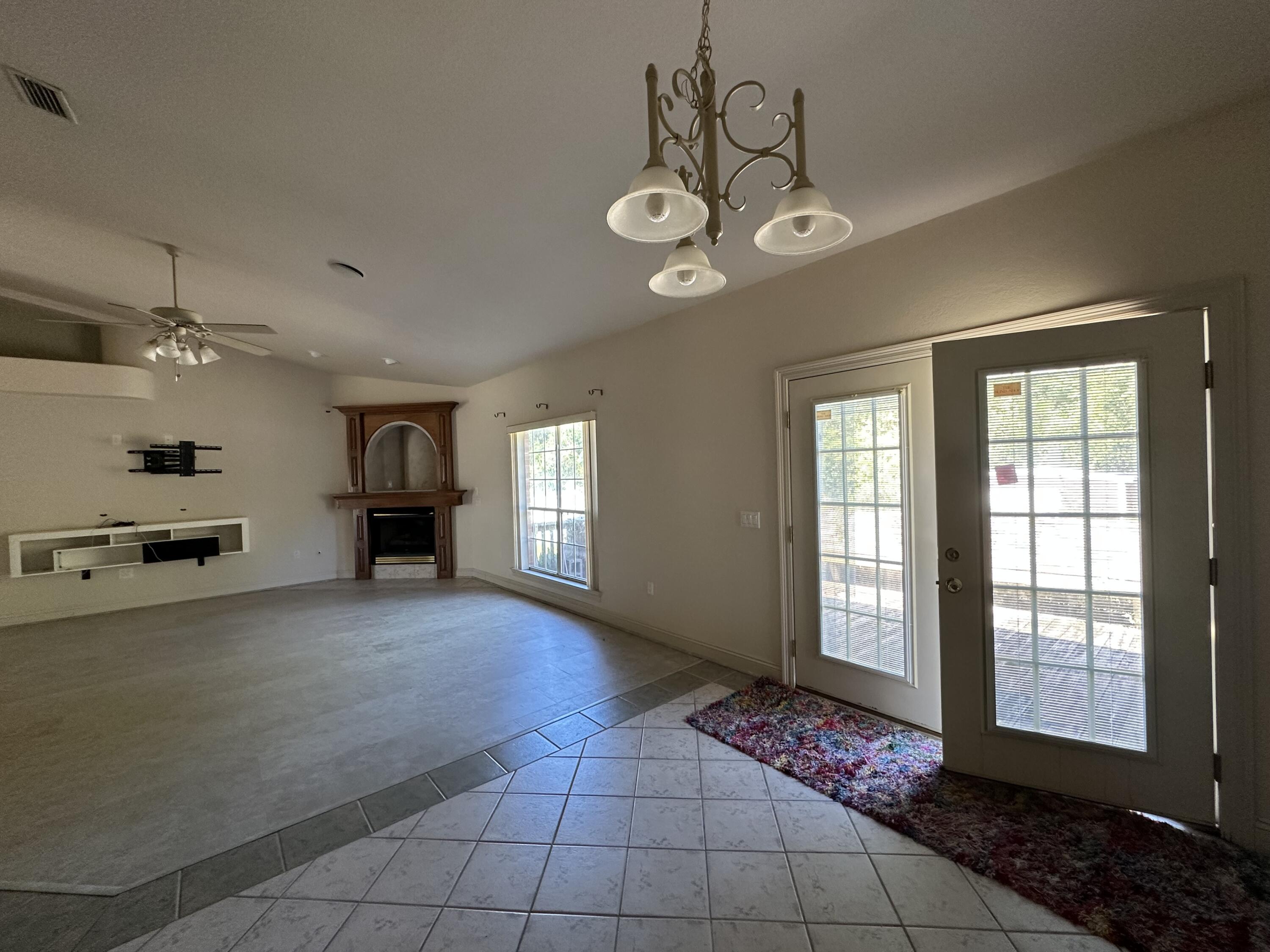 CROWN POINTE ESTATES - Residential