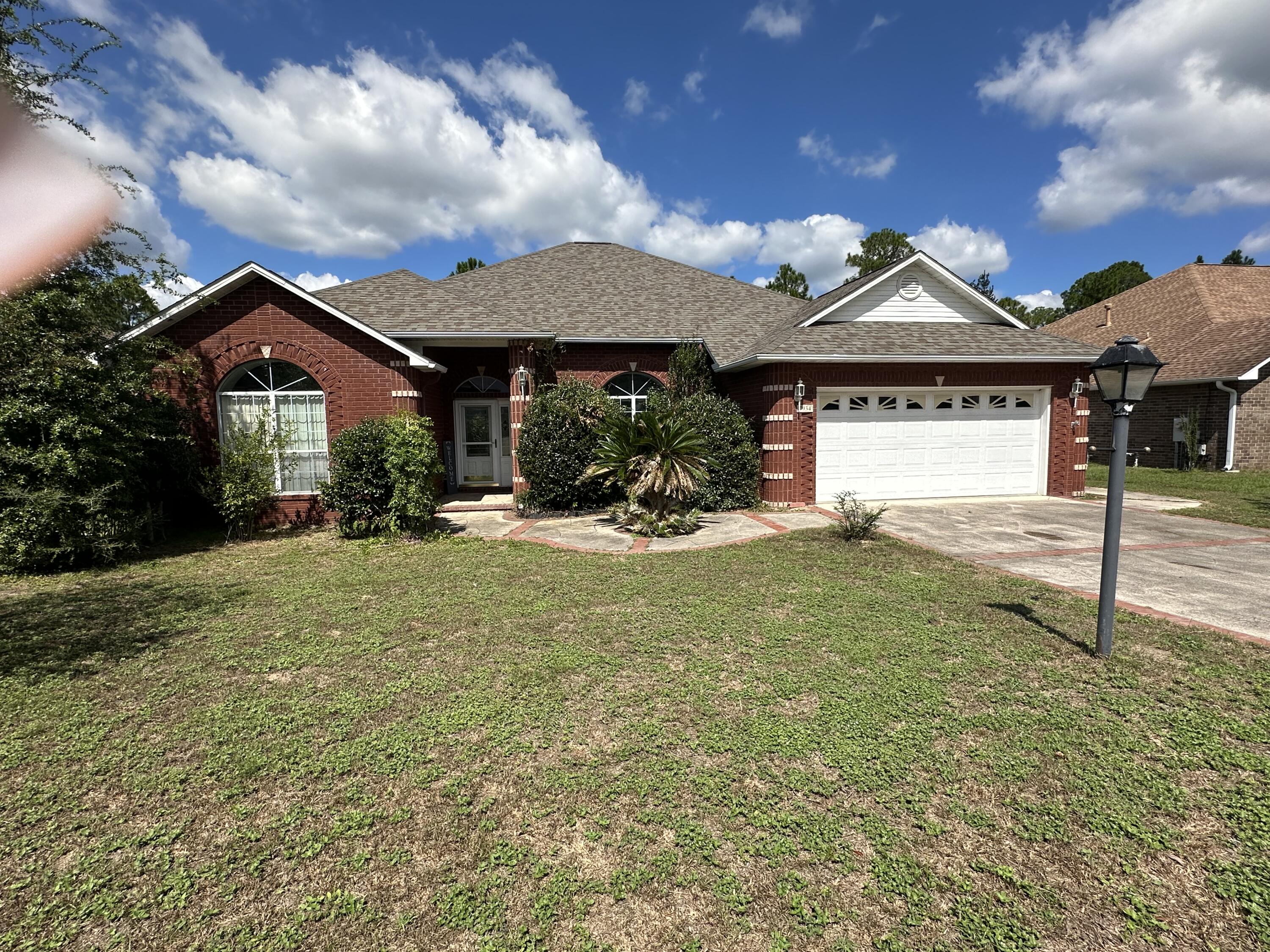 CROWN POINTE ESTATES - Residential