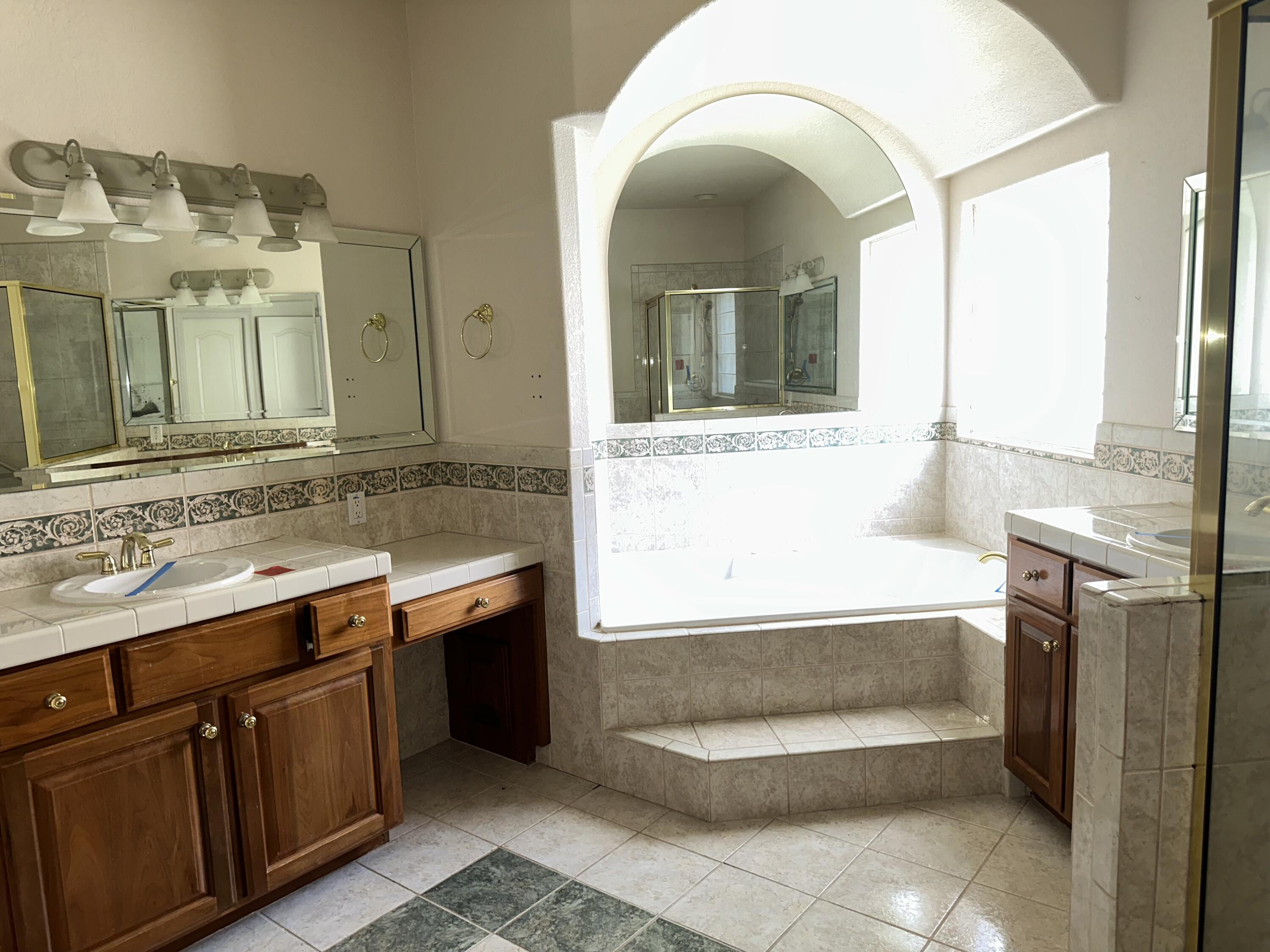 CROWN POINTE ESTATES - Residential