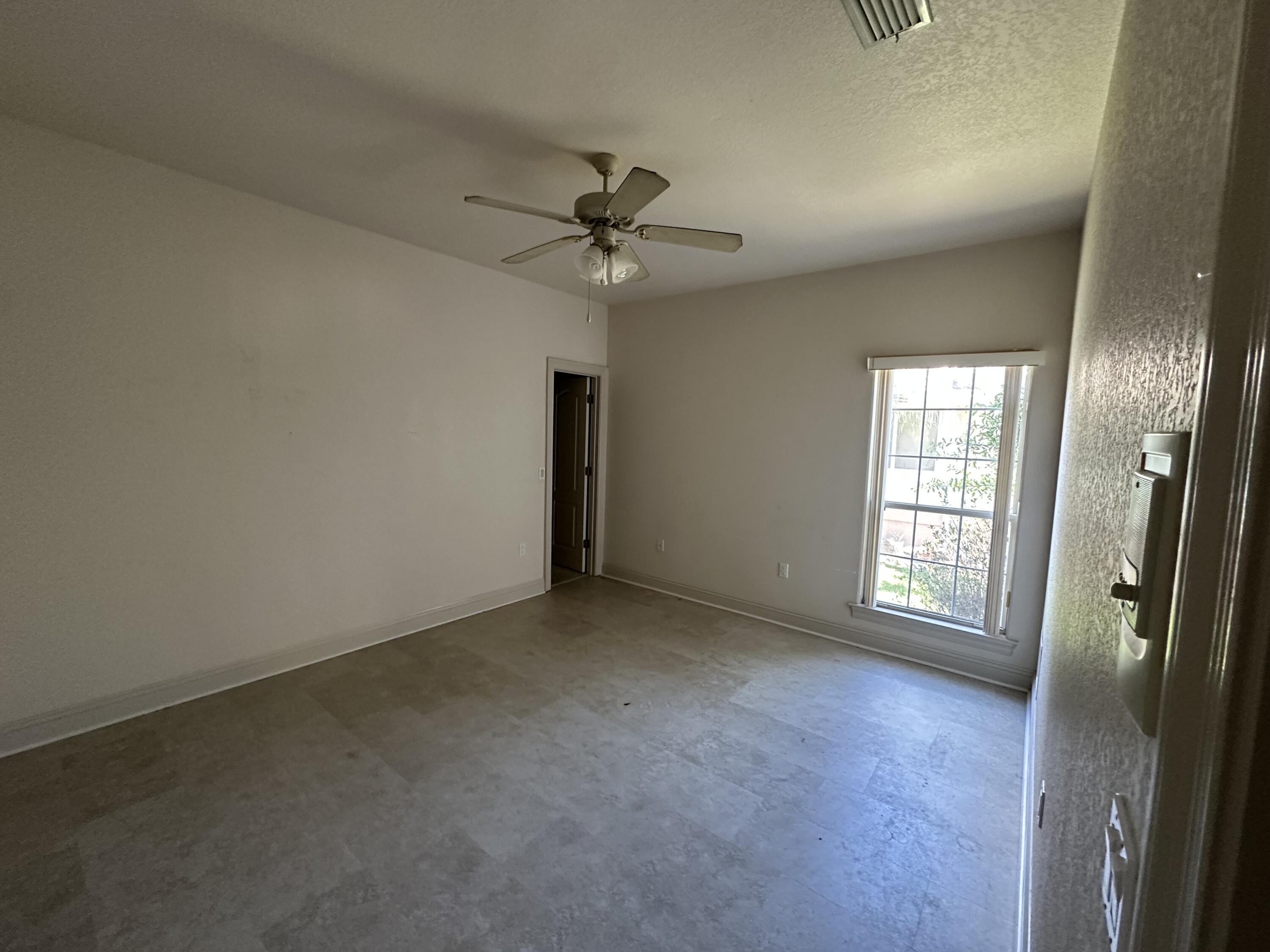 CROWN POINTE ESTATES - Residential