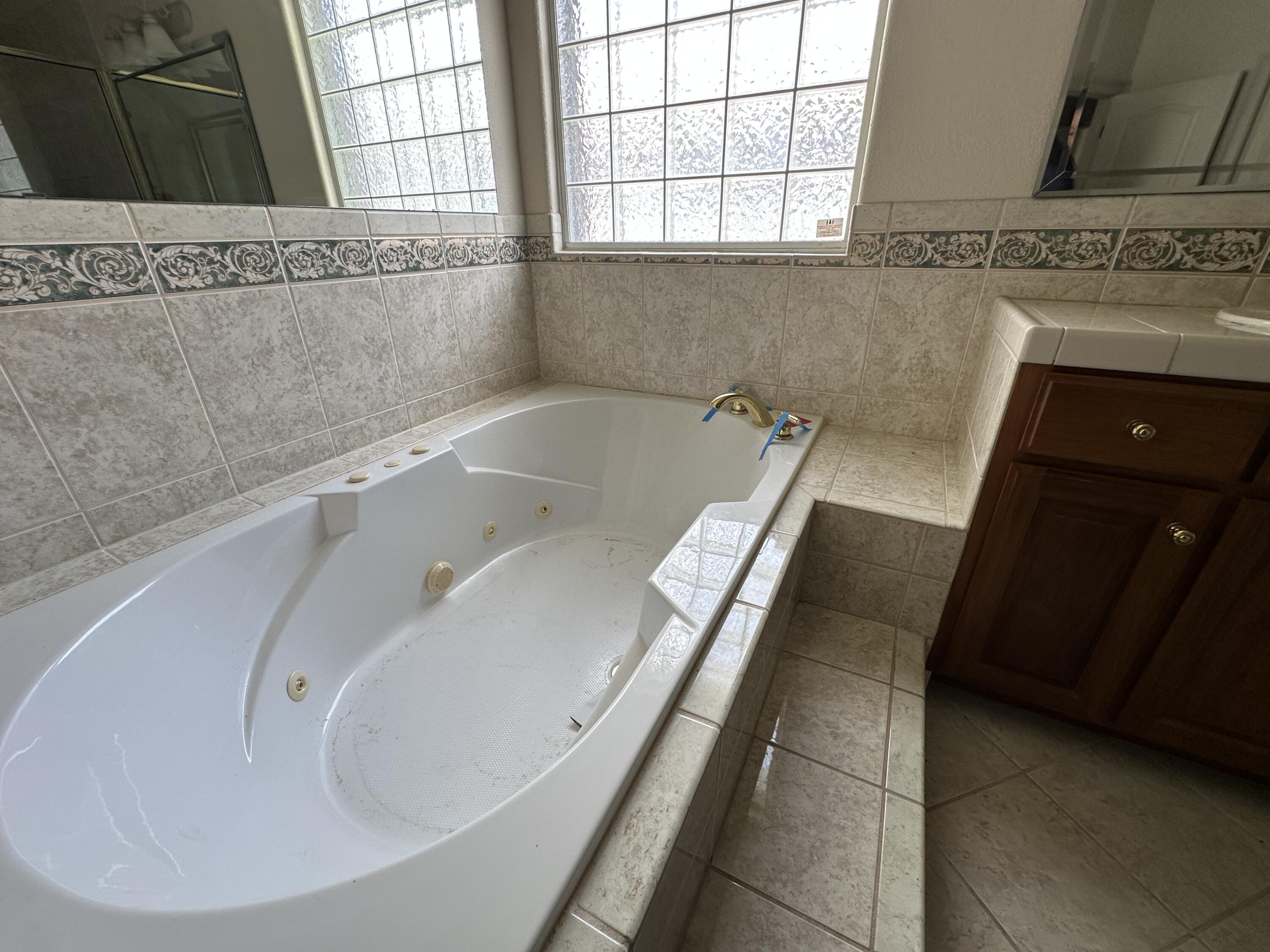 CROWN POINTE ESTATES - Residential