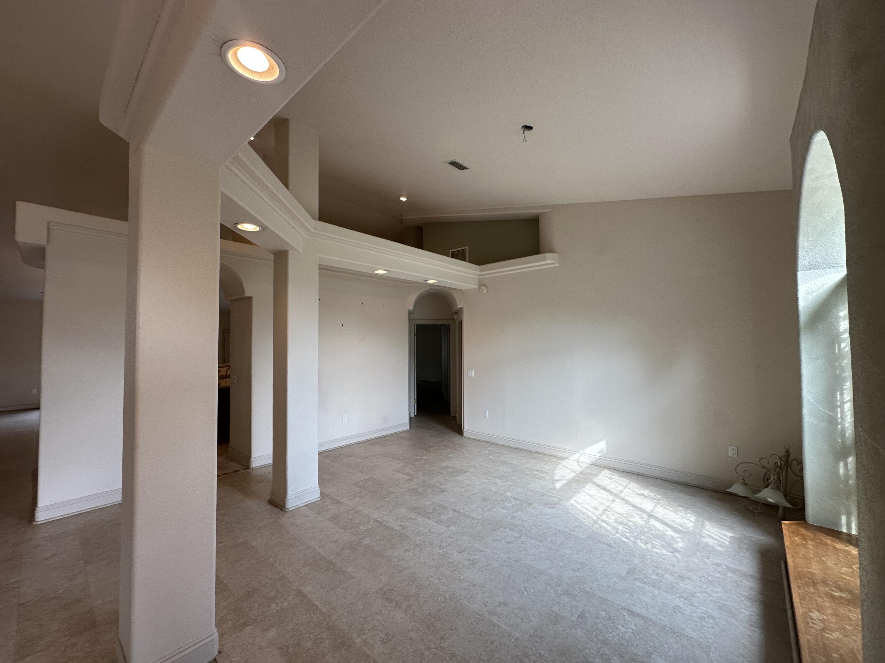 CROWN POINTE ESTATES - Residential