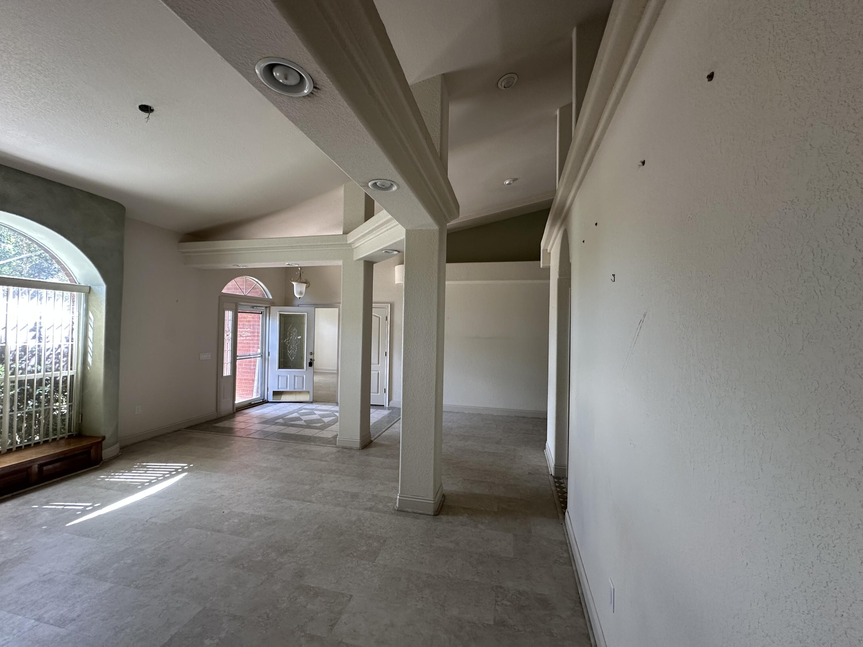 CROWN POINTE ESTATES - Residential