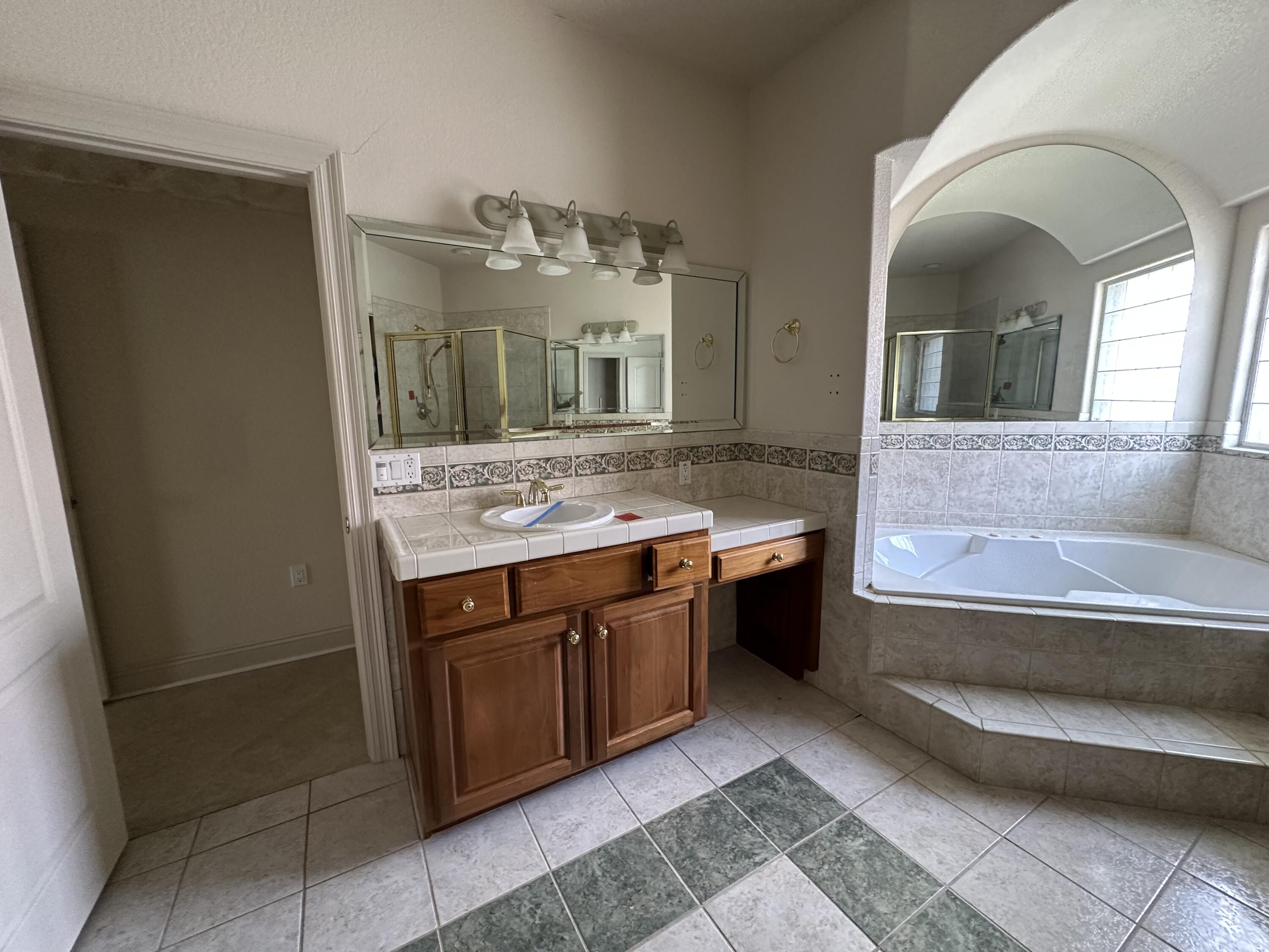 CROWN POINTE ESTATES - Residential