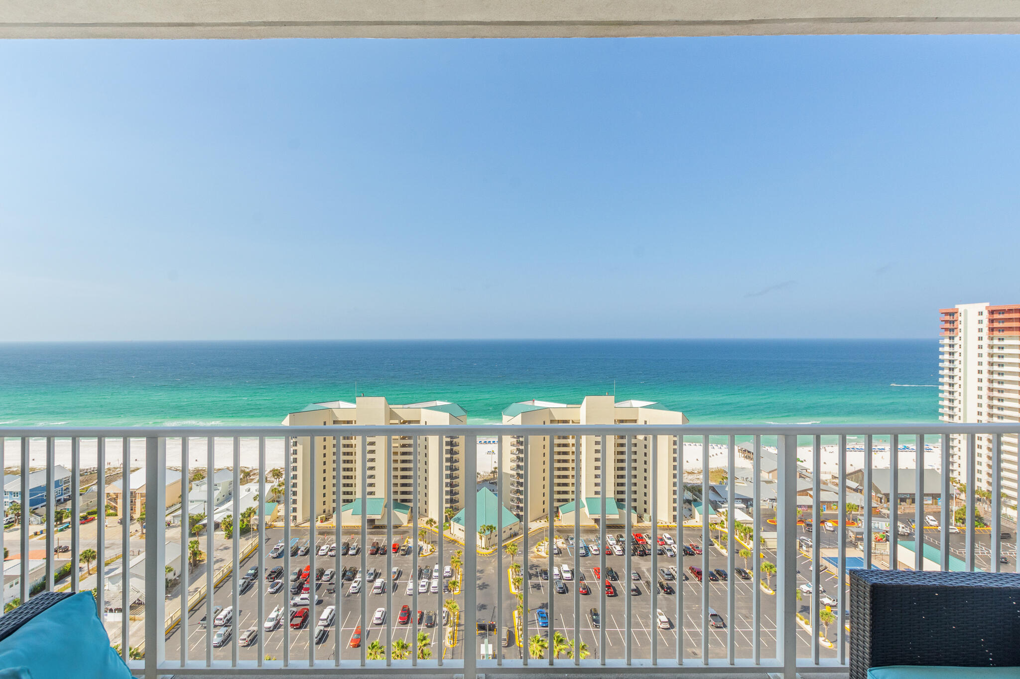 Laketown Wharf - Residential