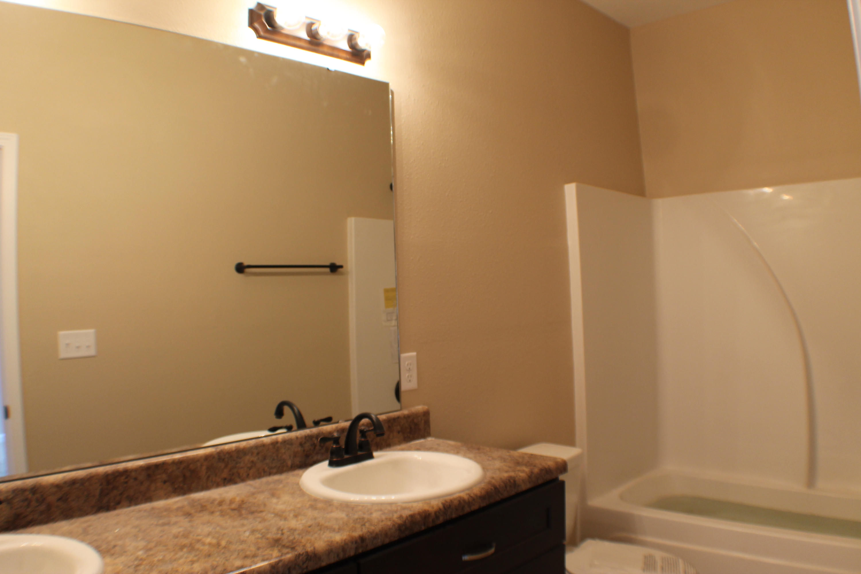 MORRIS ADDN TO CRESTVIEW - Residential