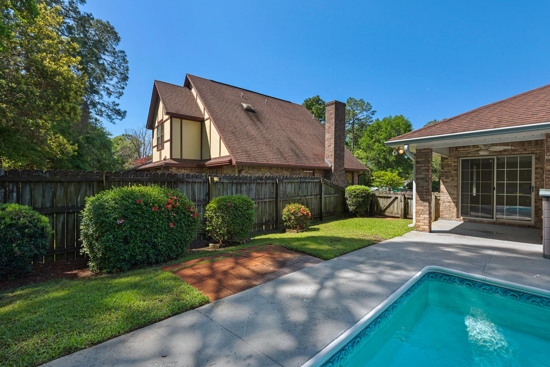 ST ANDREWS SOUTH BLUEWATER BAY 1 - Residential