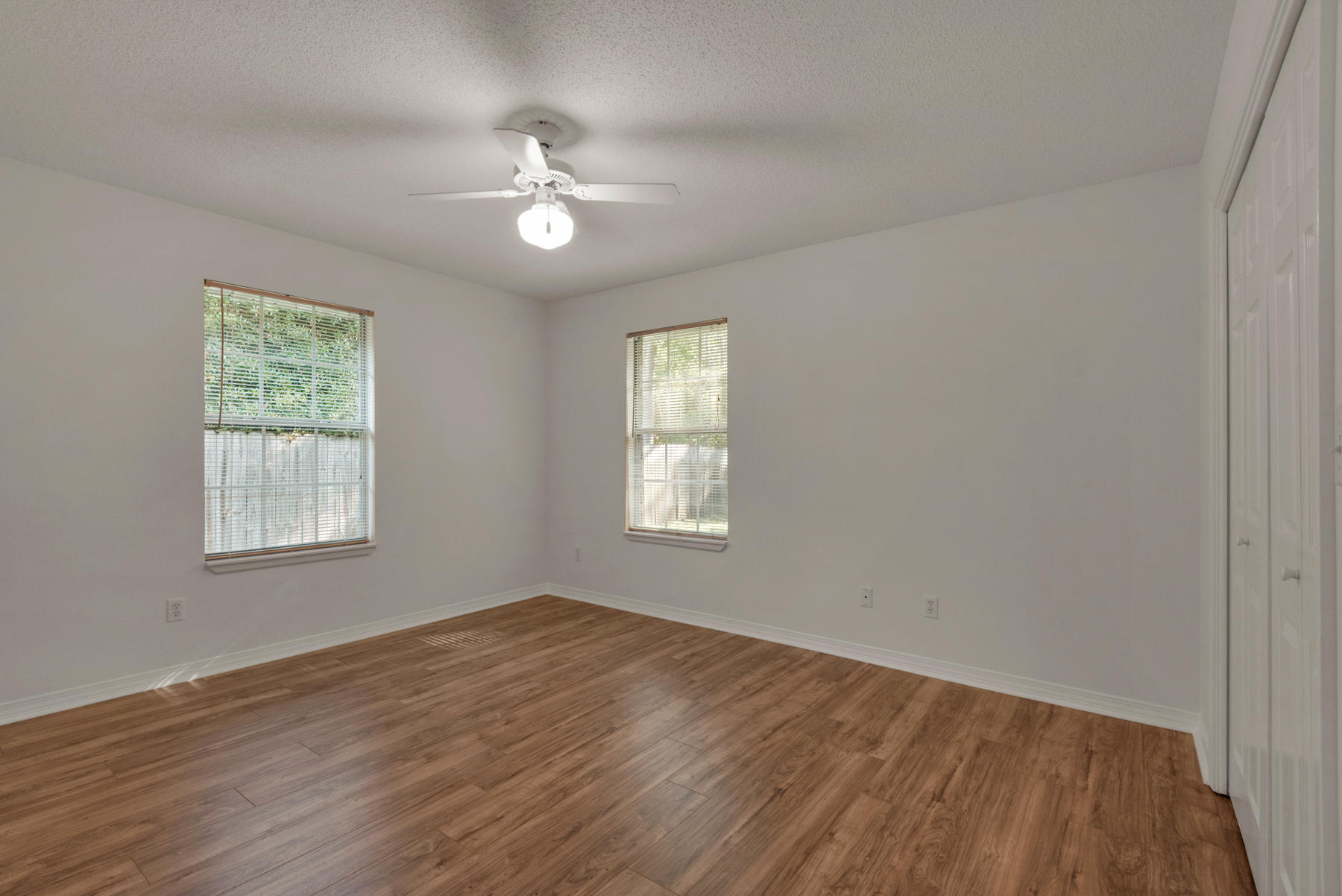 ST ANDREWS SOUTH BLUEWATER BAY 1 - Residential