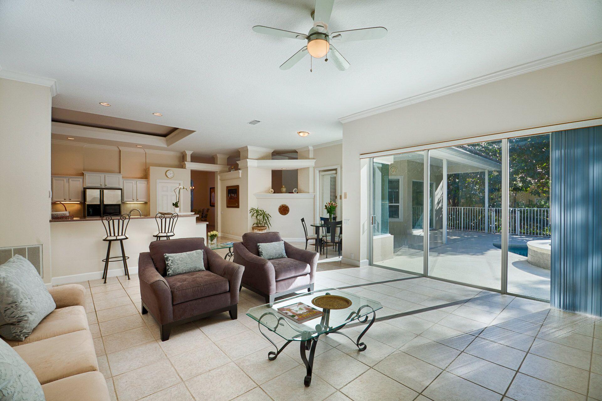 REGATTA BAY - Residential