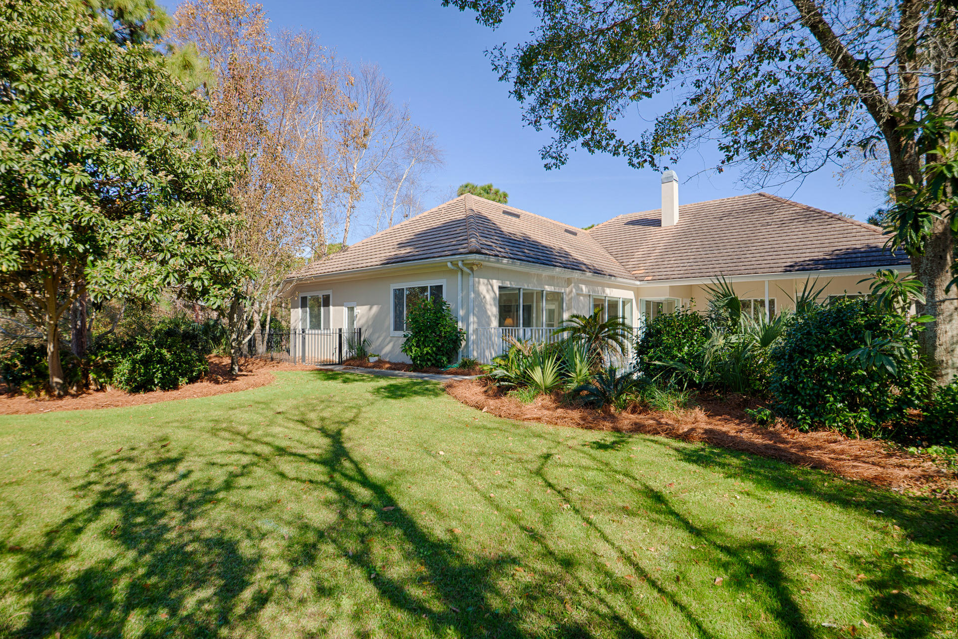 REGATTA BAY - Residential