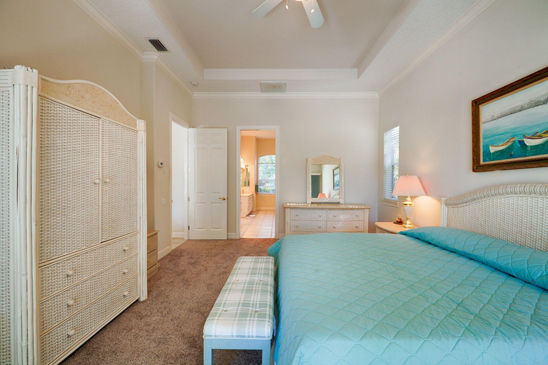 REGATTA BAY - Residential