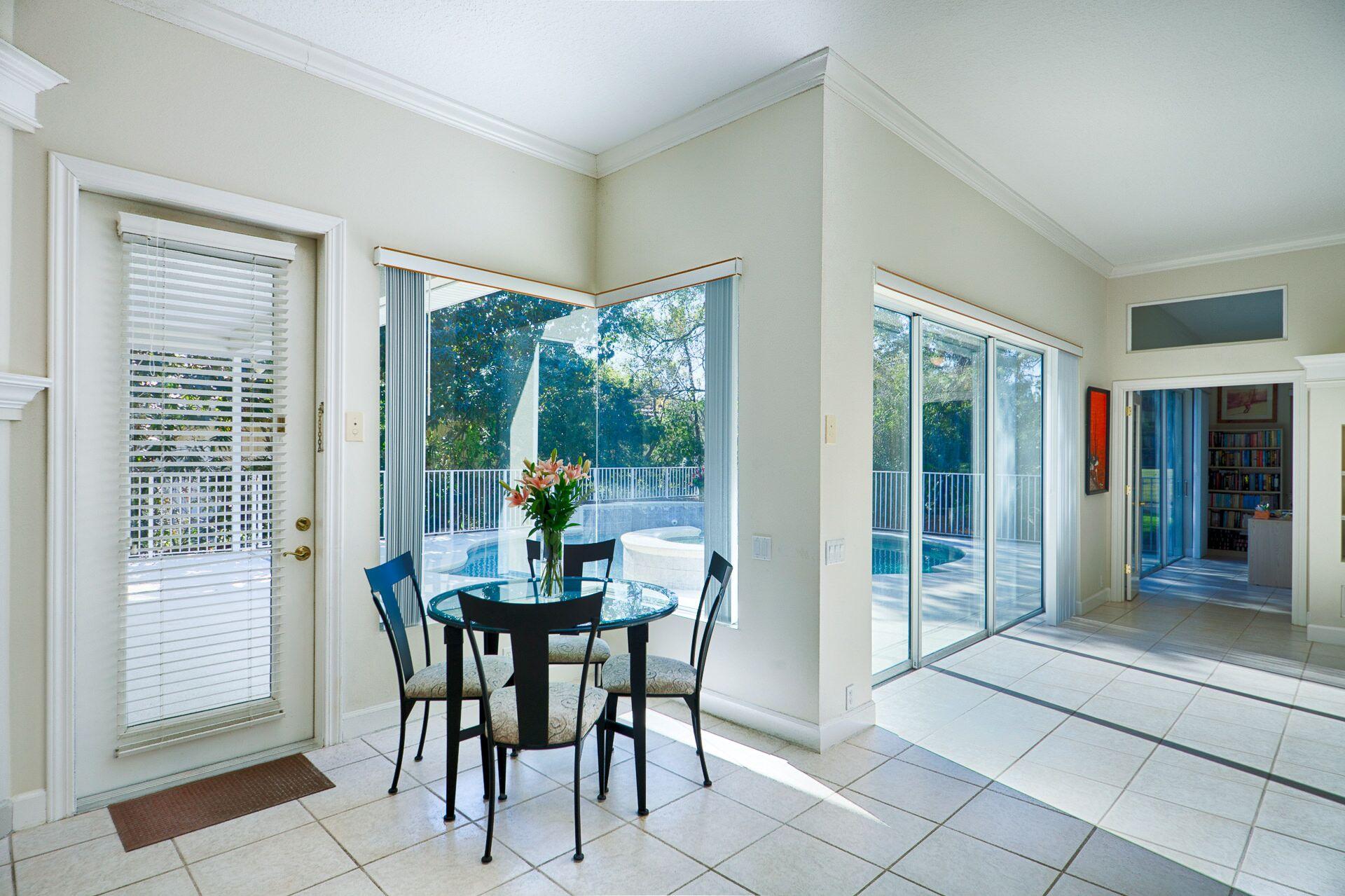 REGATTA BAY - Residential