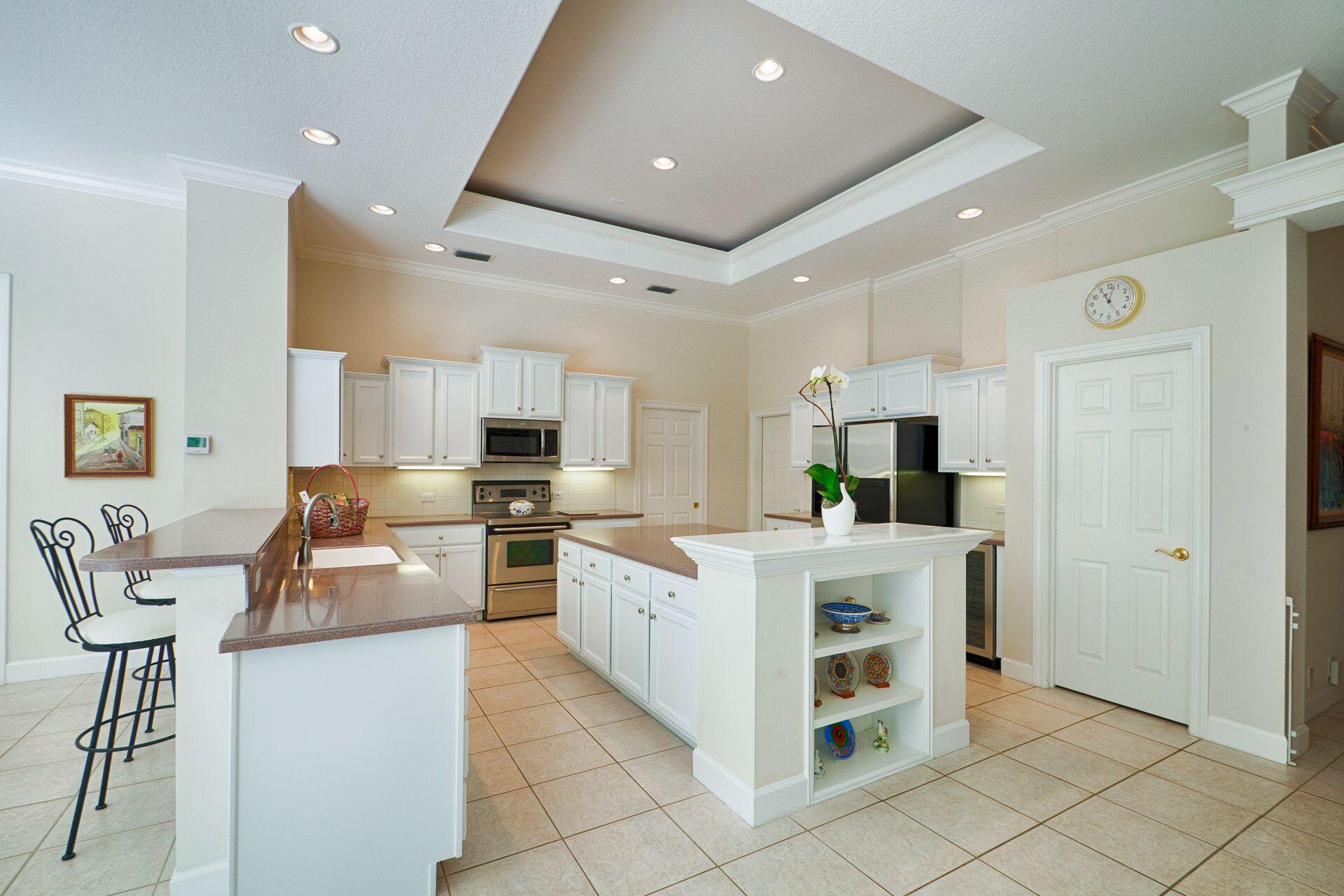 REGATTA BAY - Residential