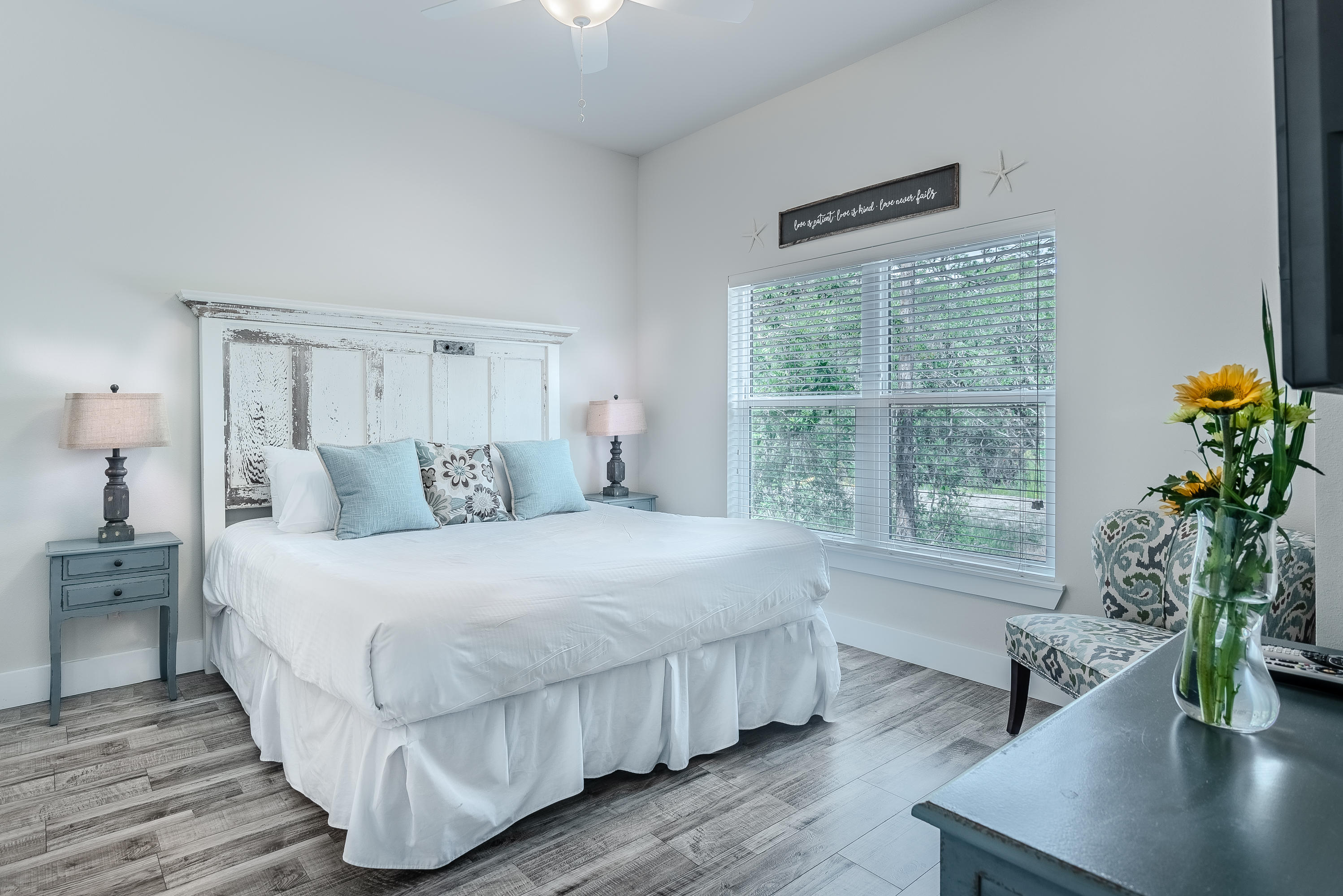 GULF SHORE MANOR - Residential