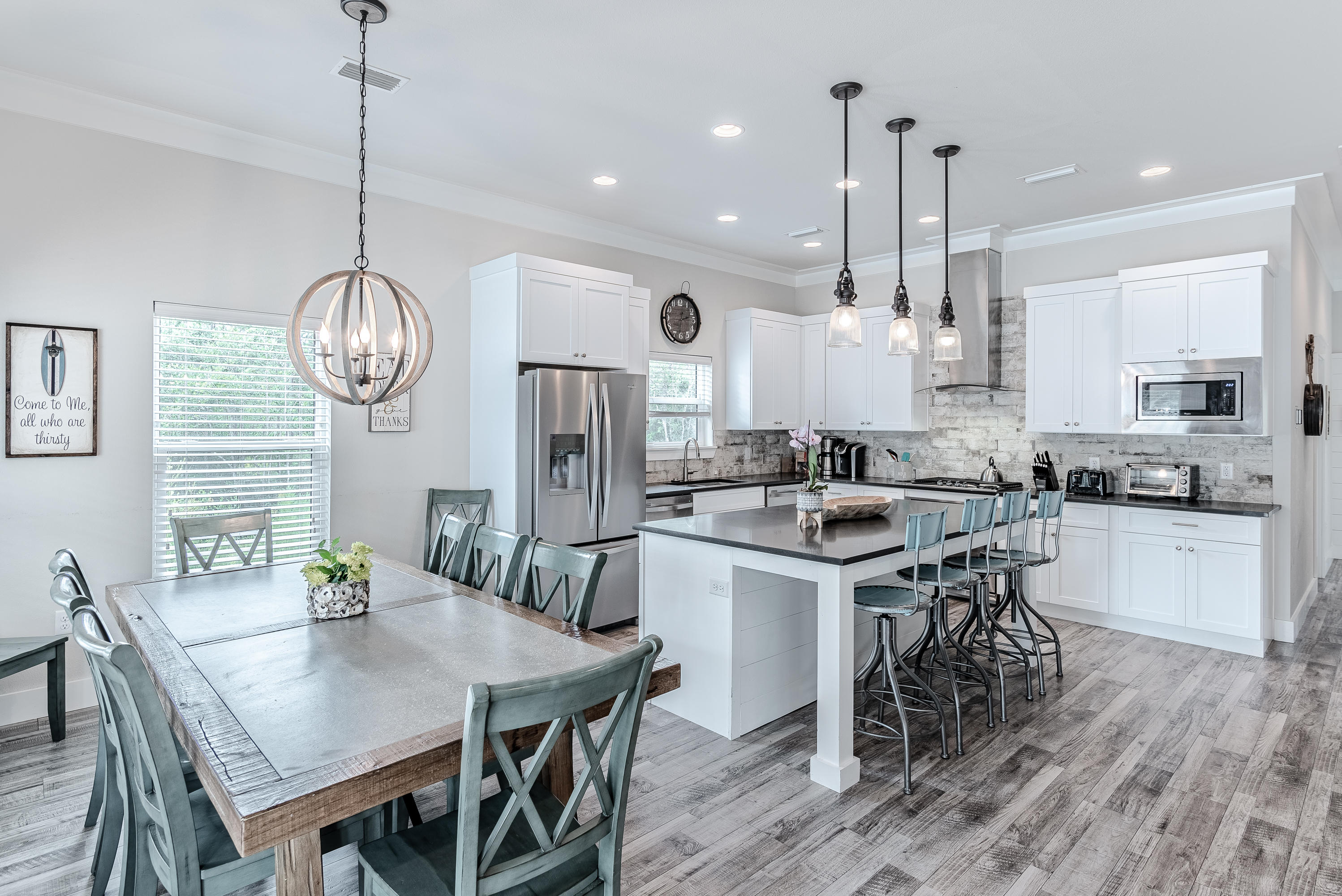 GULF SHORE MANOR - Residential