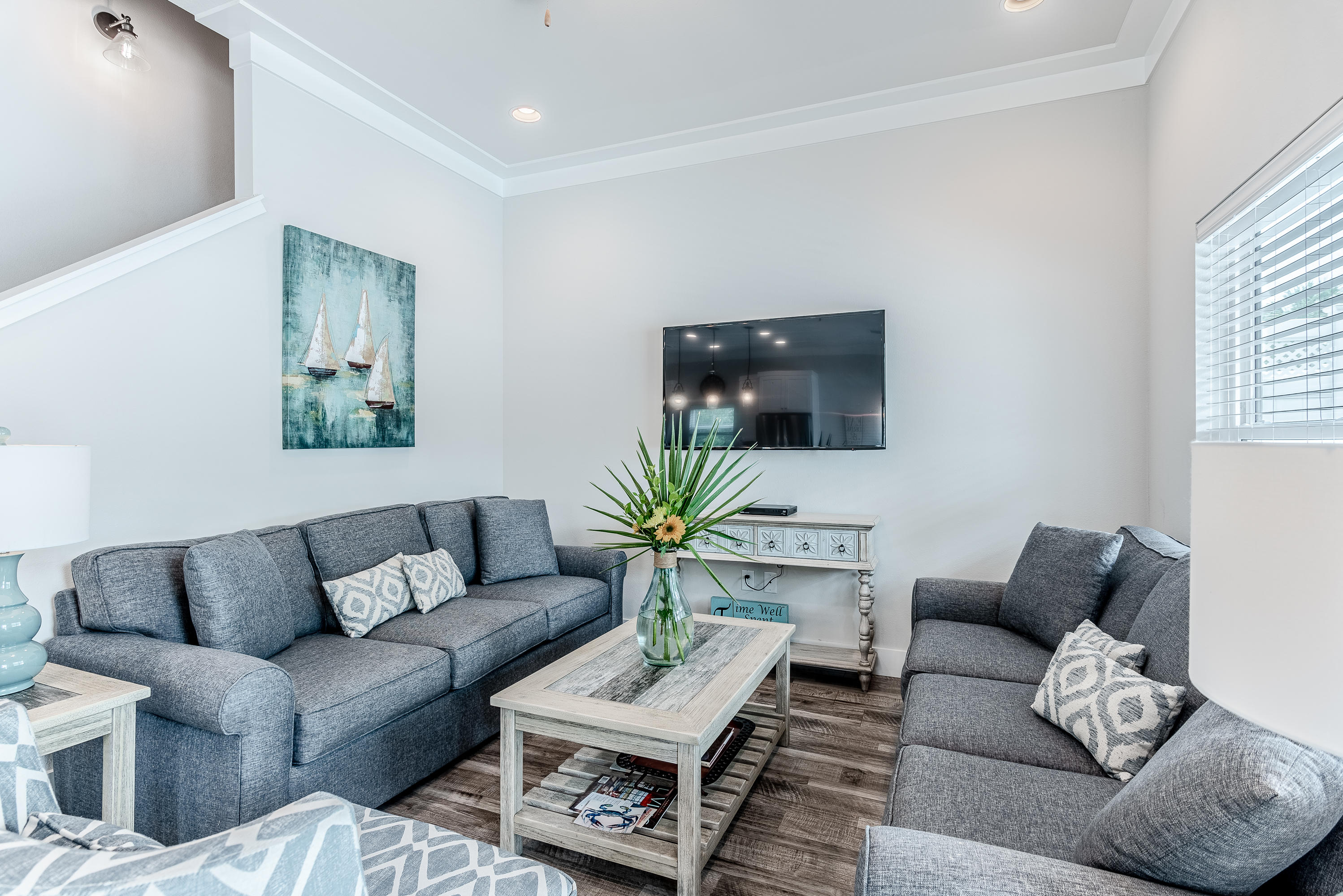 GULF SHORE MANOR - Residential
