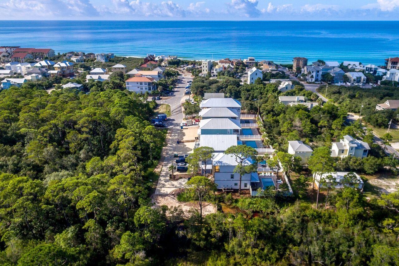 GULF SHORE MANOR - Residential