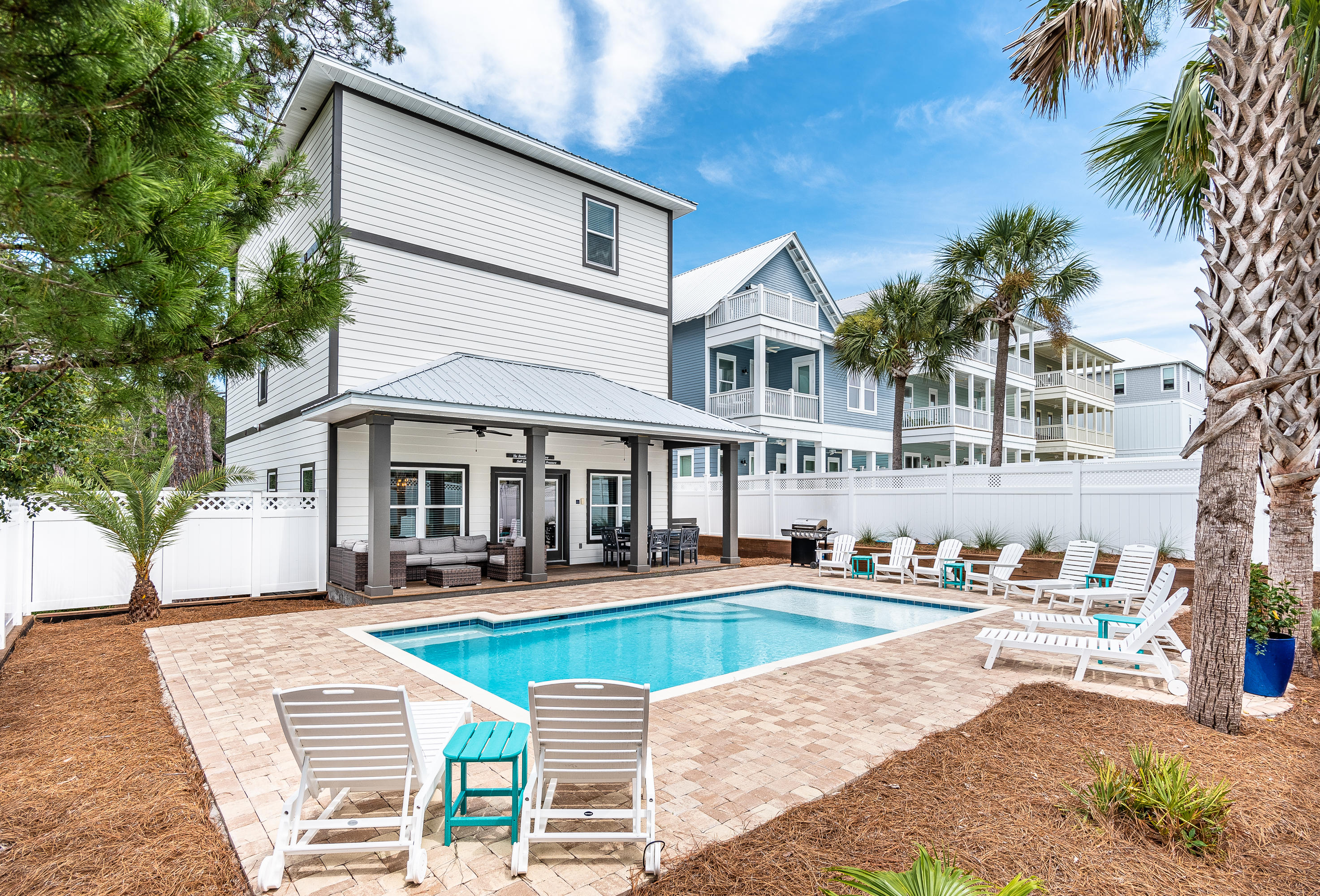 GULF SHORE MANOR - Residential