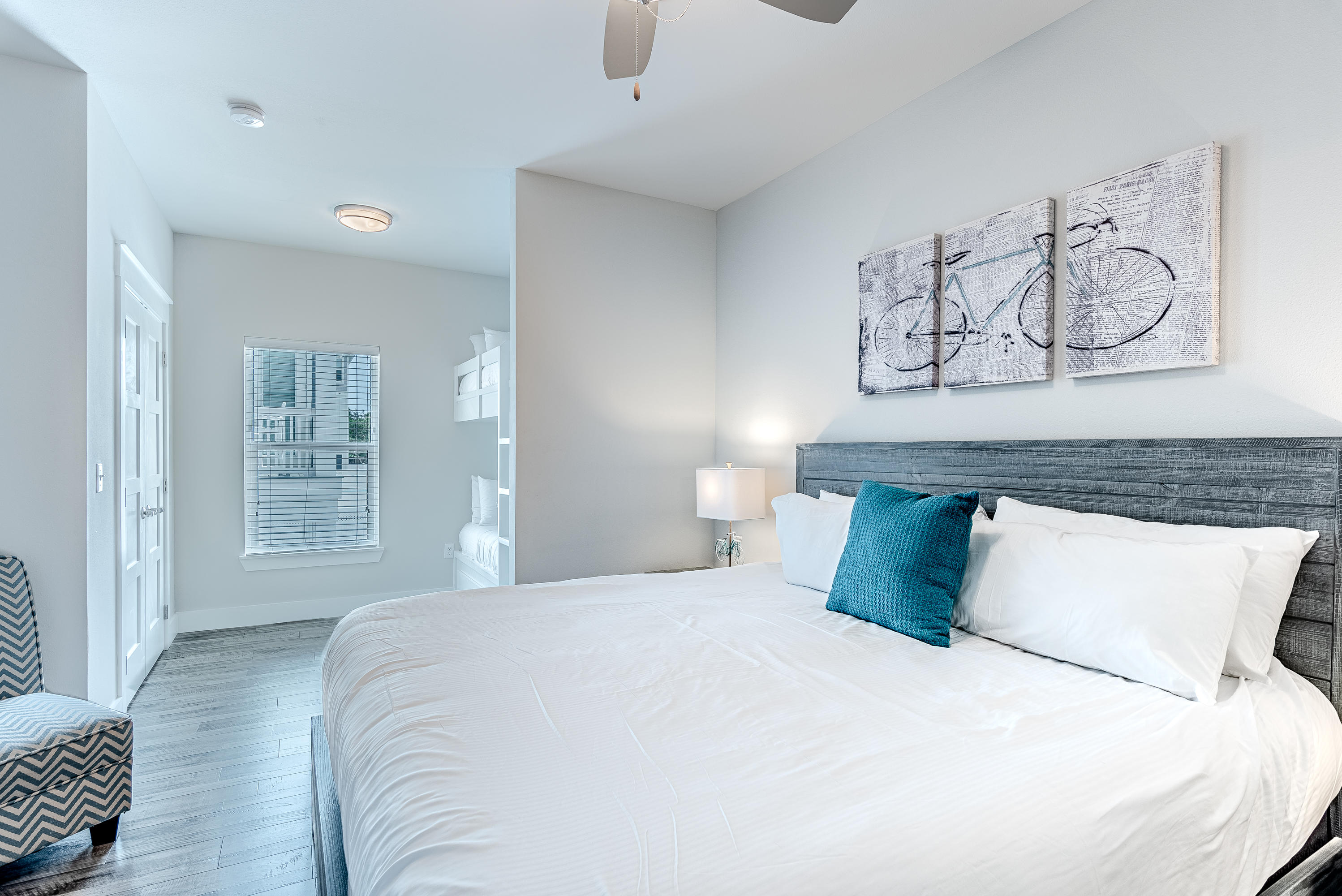 GULF SHORE MANOR - Residential