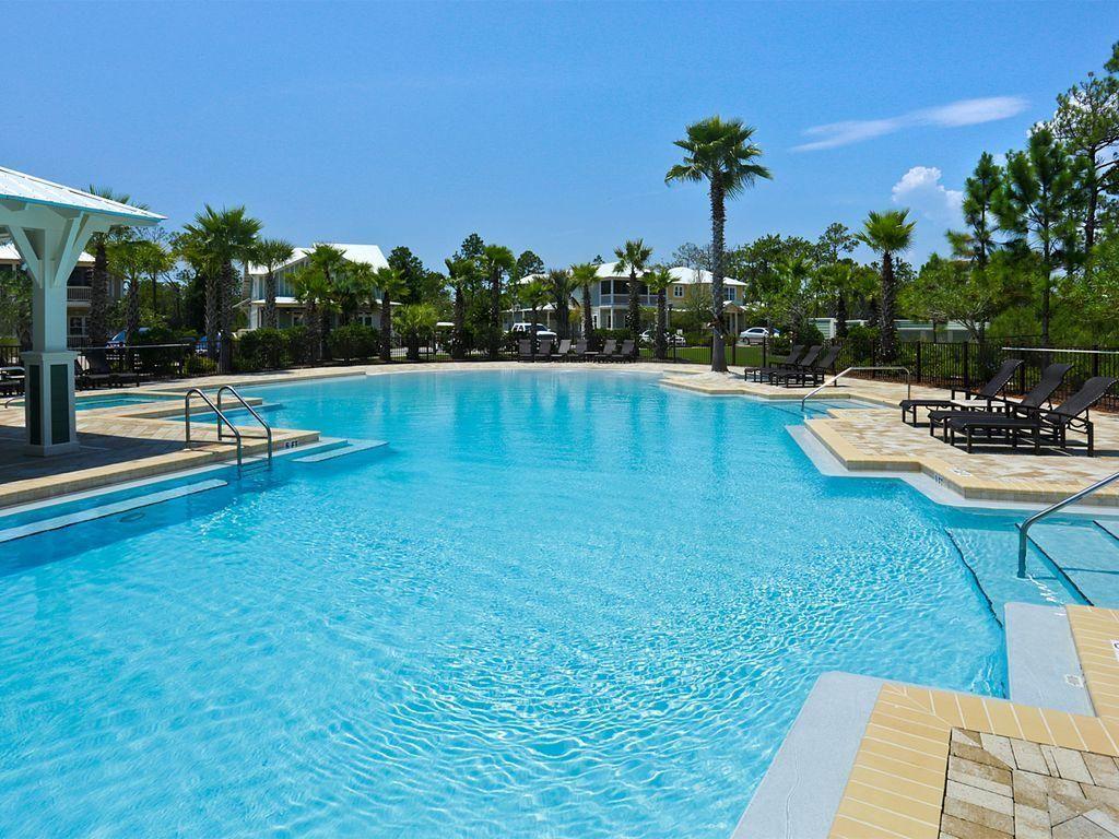 NATUREWALK AT SEAGROVE - Residential