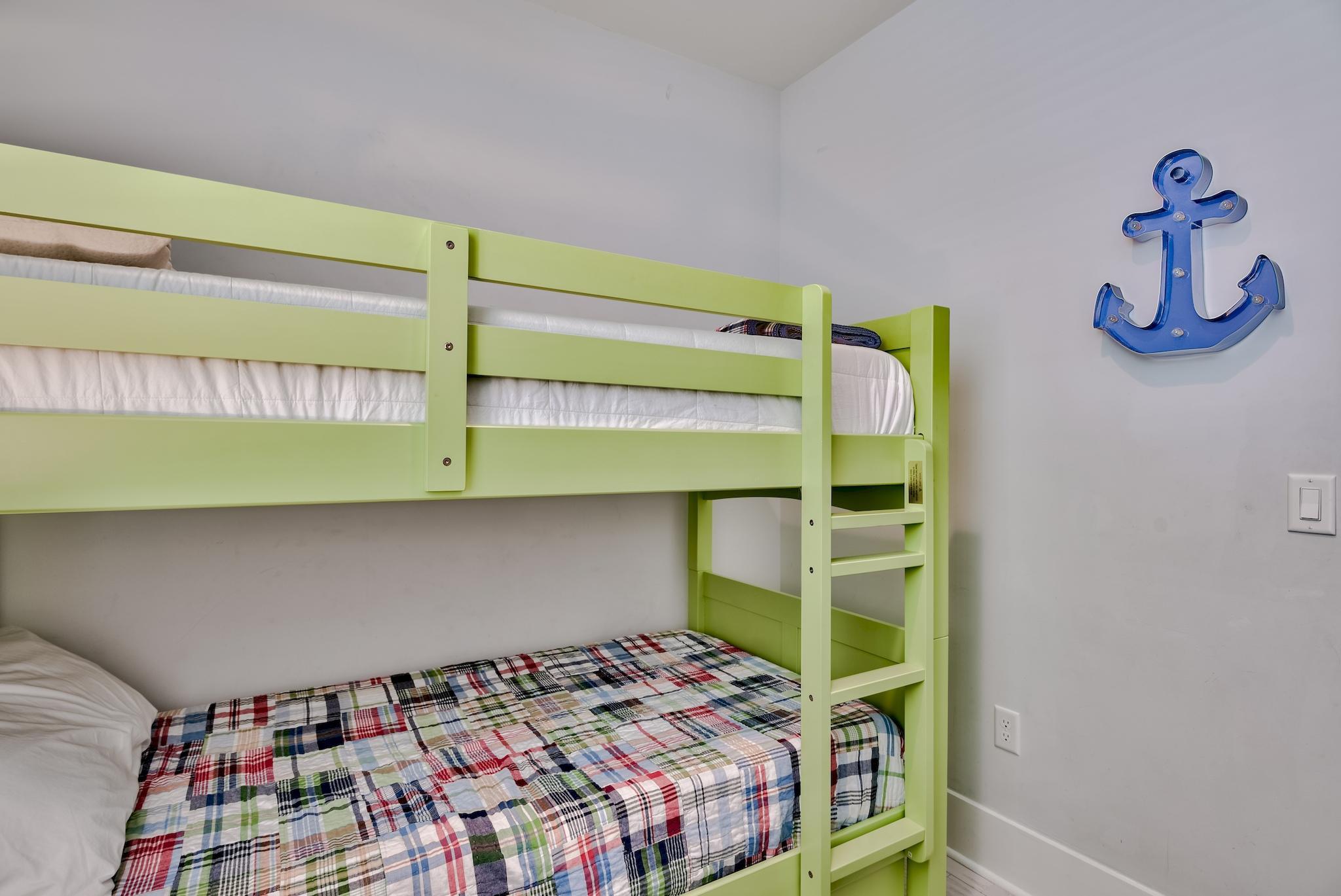 NATUREWALK AT SEAGROVE - Residential