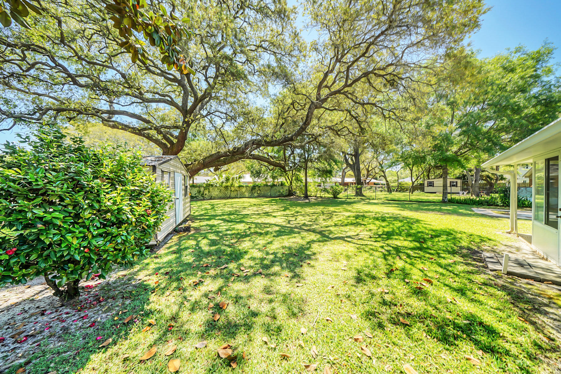 COLONY ESTATES 3RD ADDN - Residential