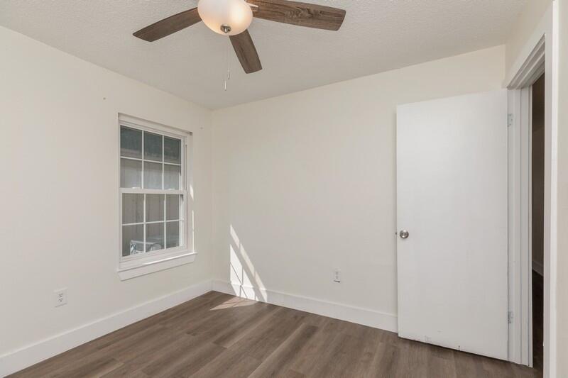 HIDDEN TRAILS PH 1 - Residential