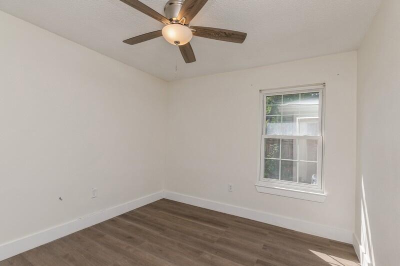 HIDDEN TRAILS PH 1 - Residential